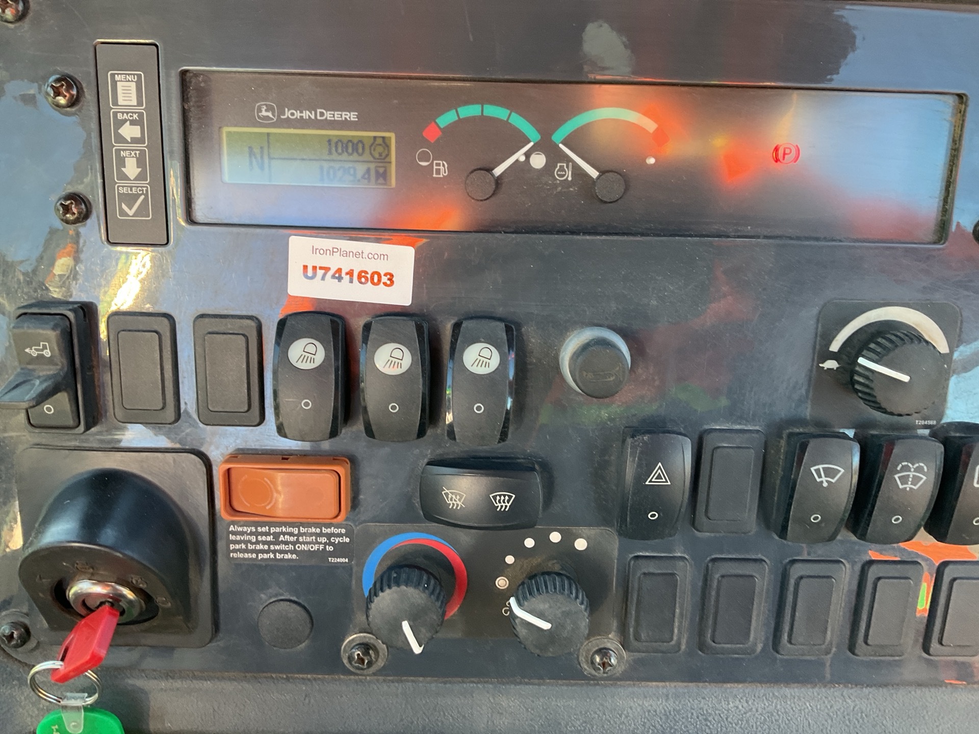 Photo - 27