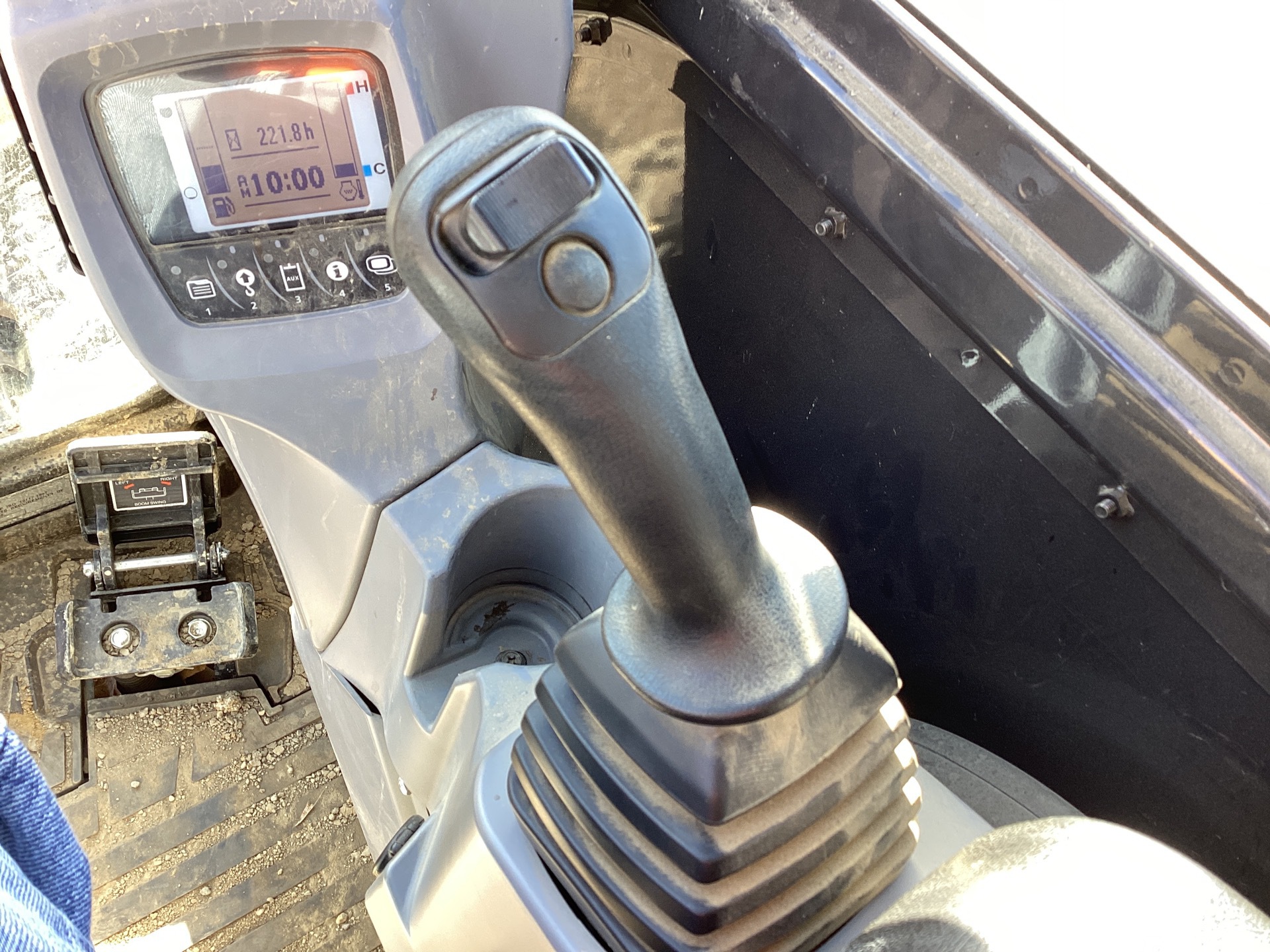 Photo - 17