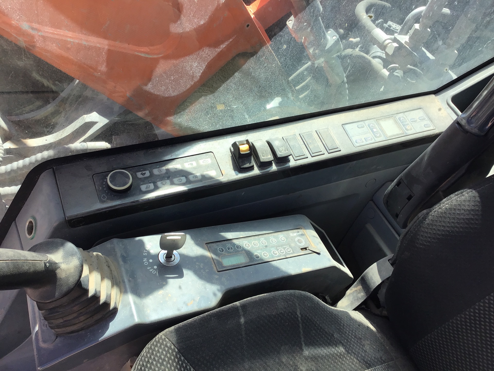 Photo - 28