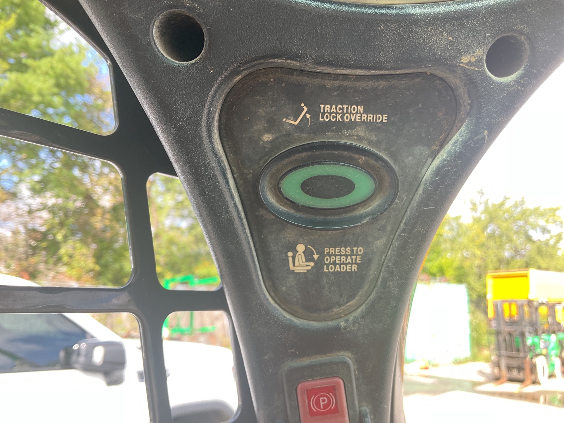 Photo - 16