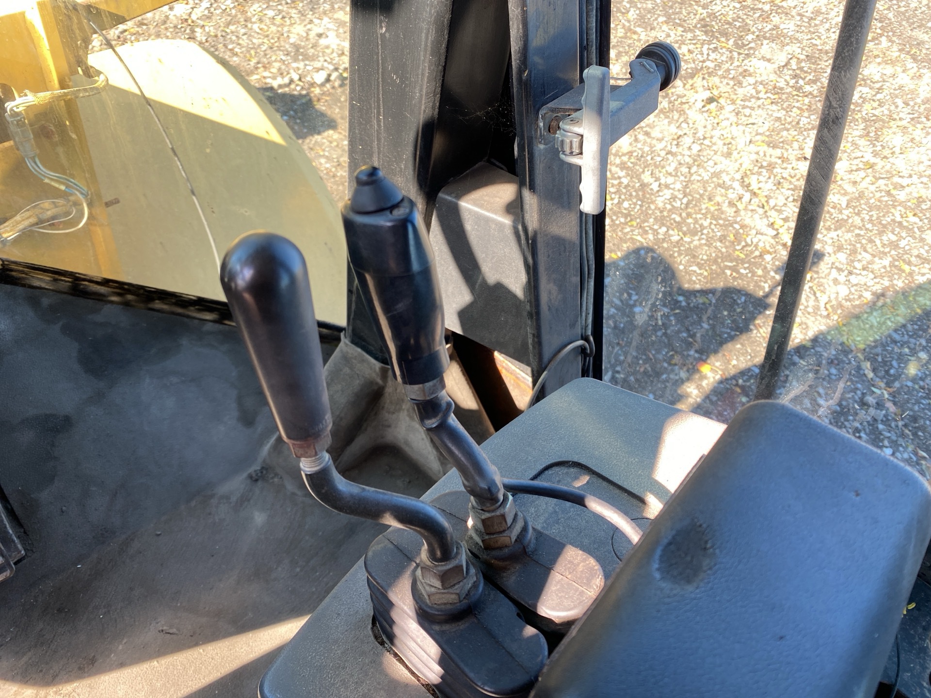 Photo - 25