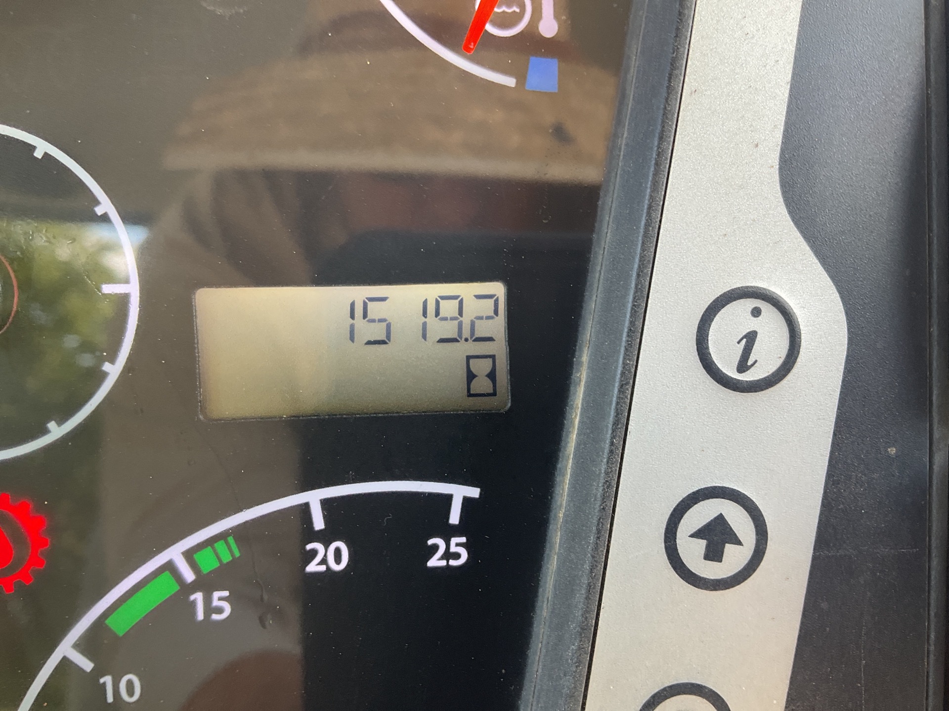 Photo - 25