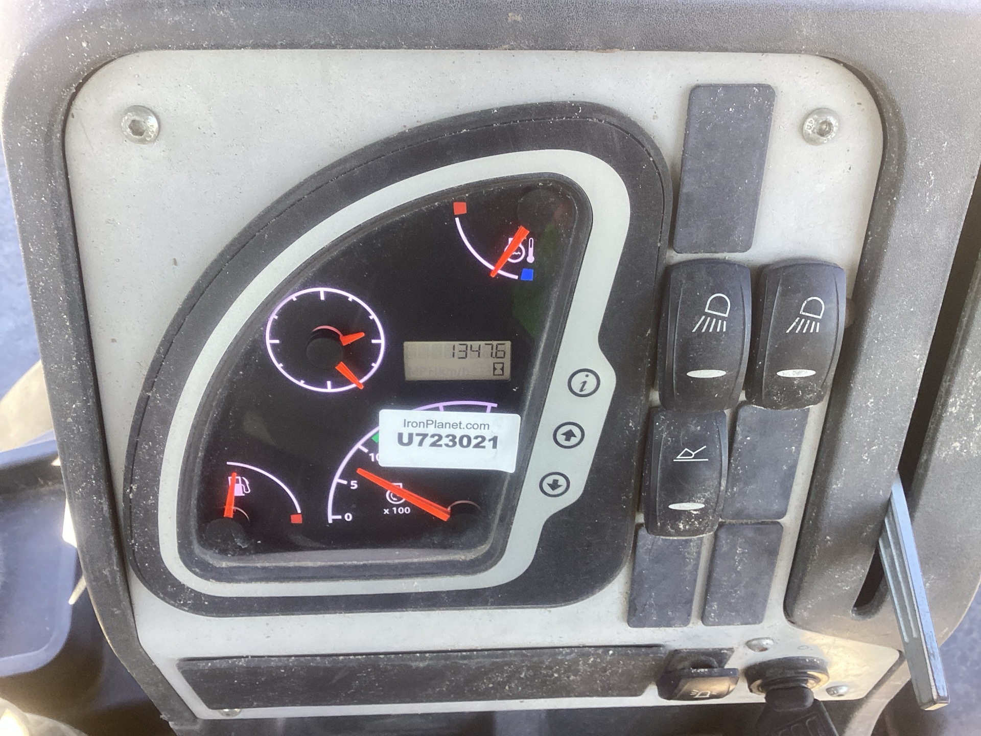 Photo - 27