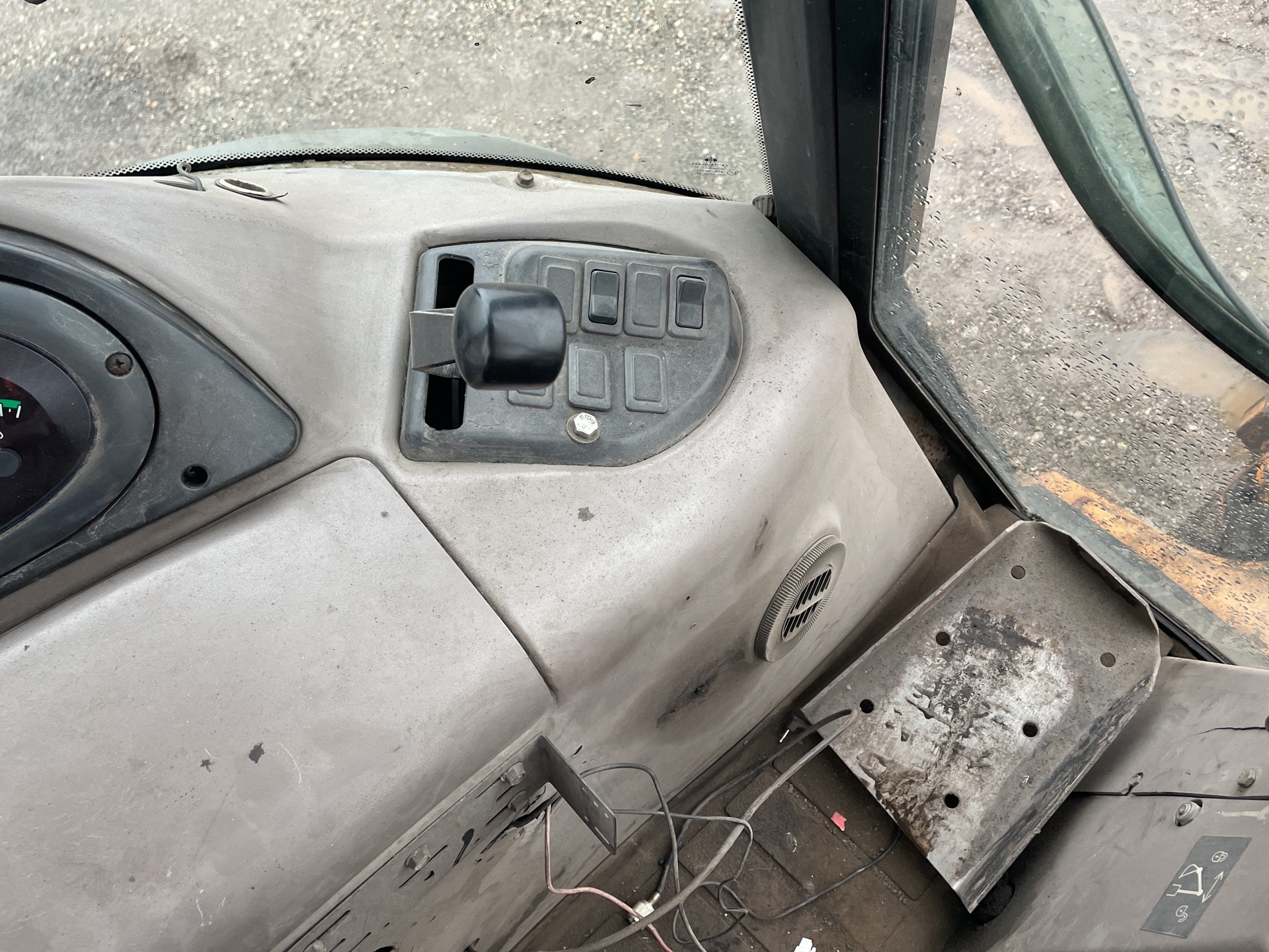 Photo - 17