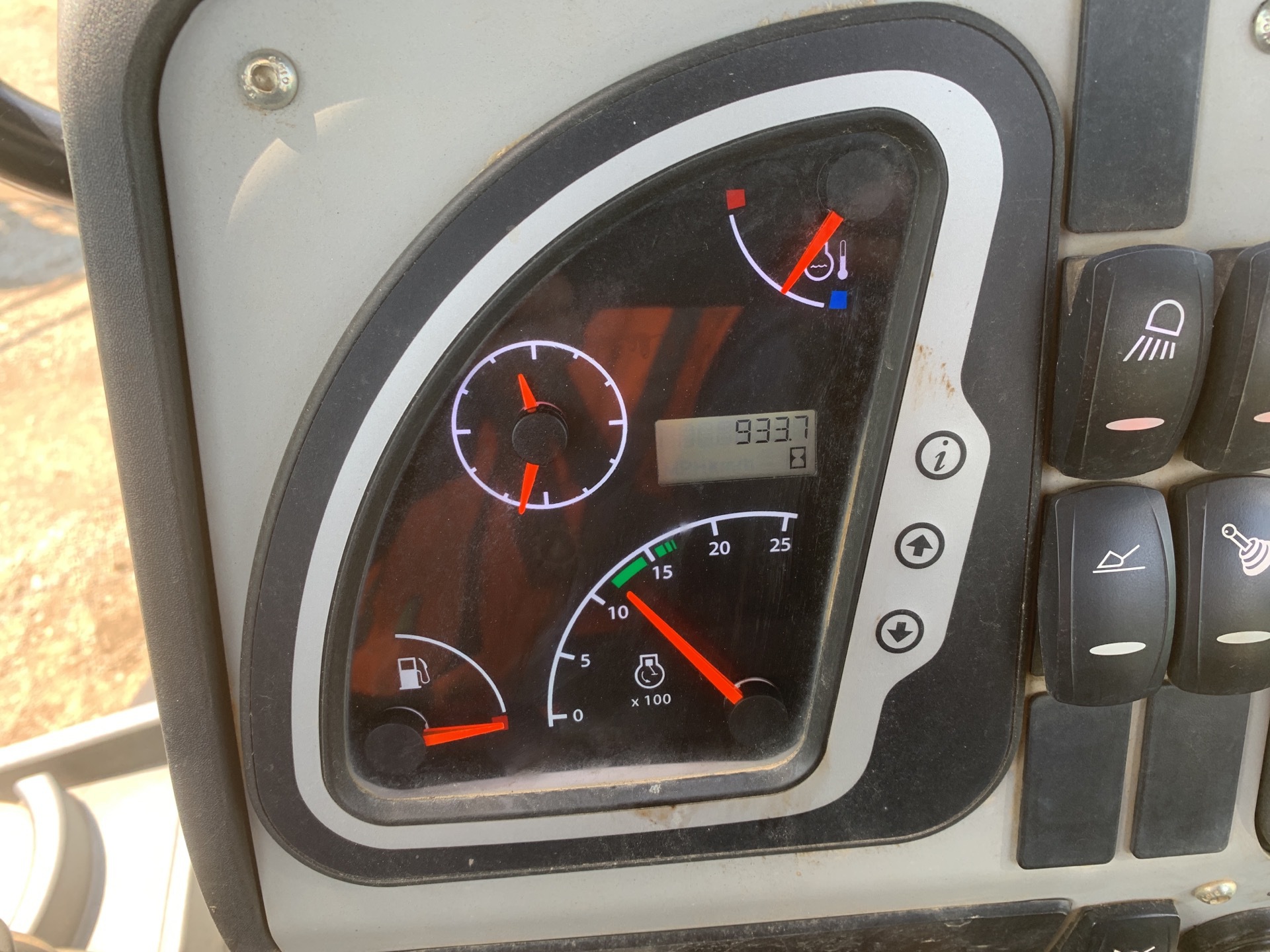 Photo - 37