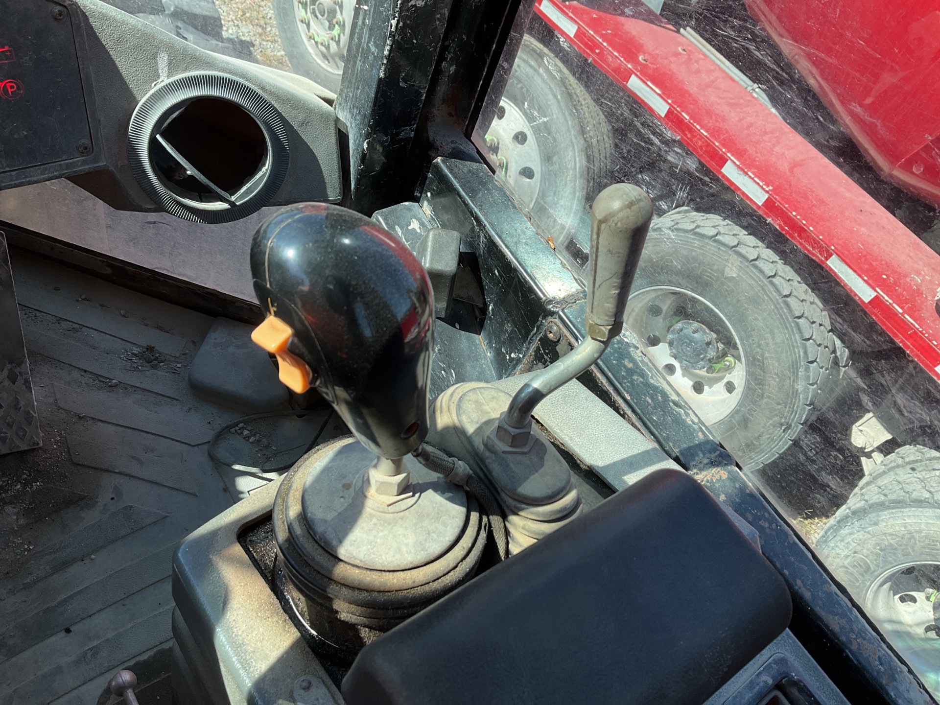 Photo - 25