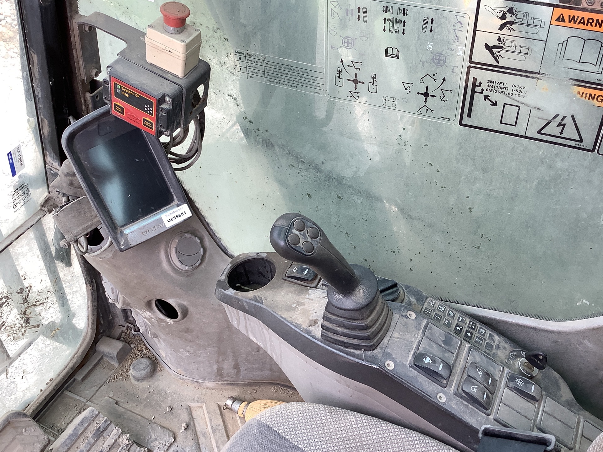 Photo - 28