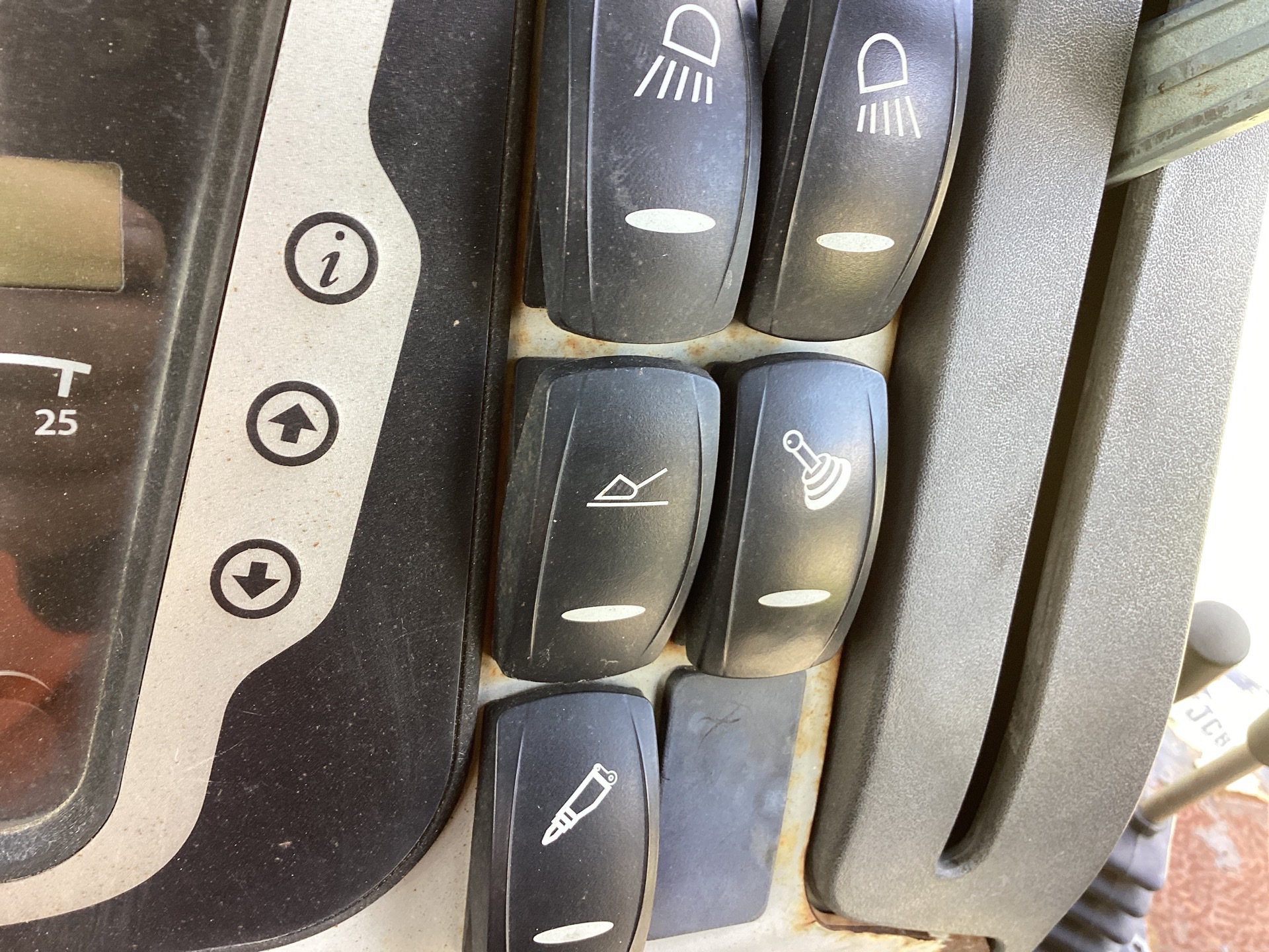 Photo - 15