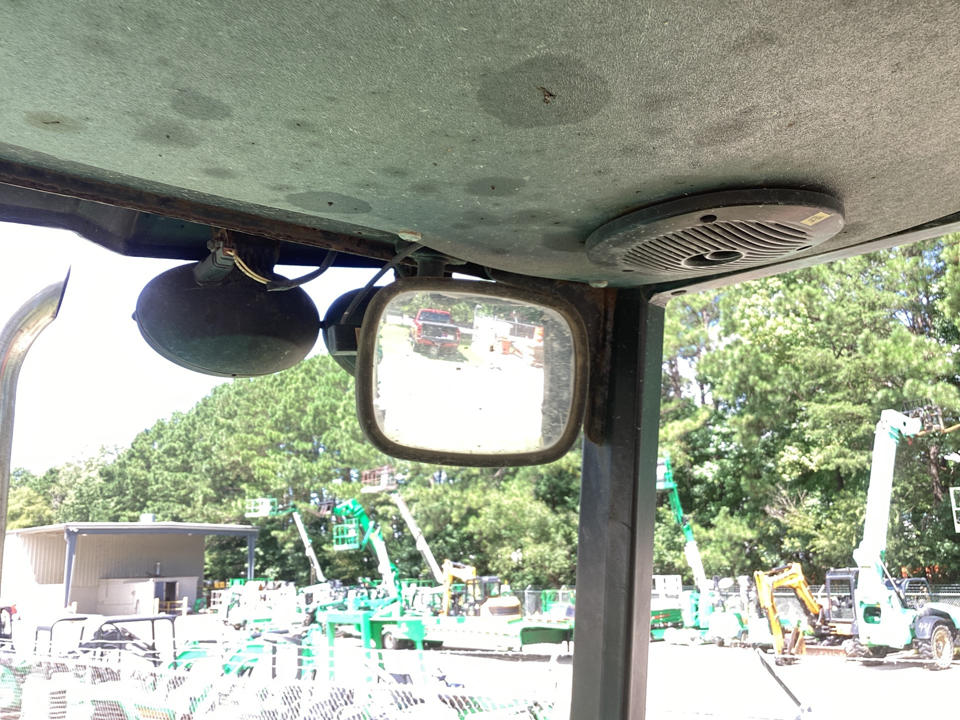 Photo - 16