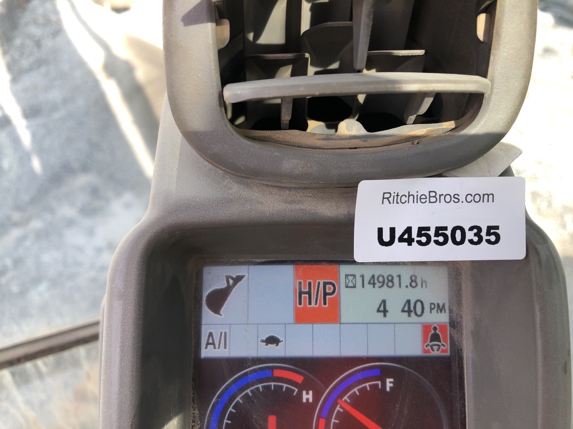 Photo - 5