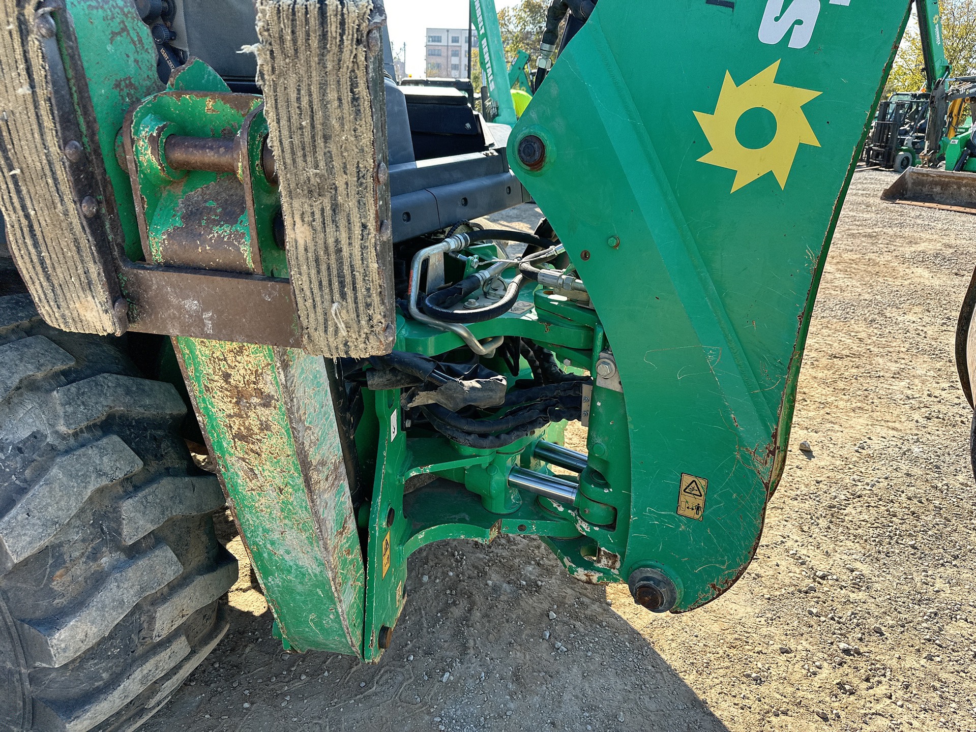 Photo - 15