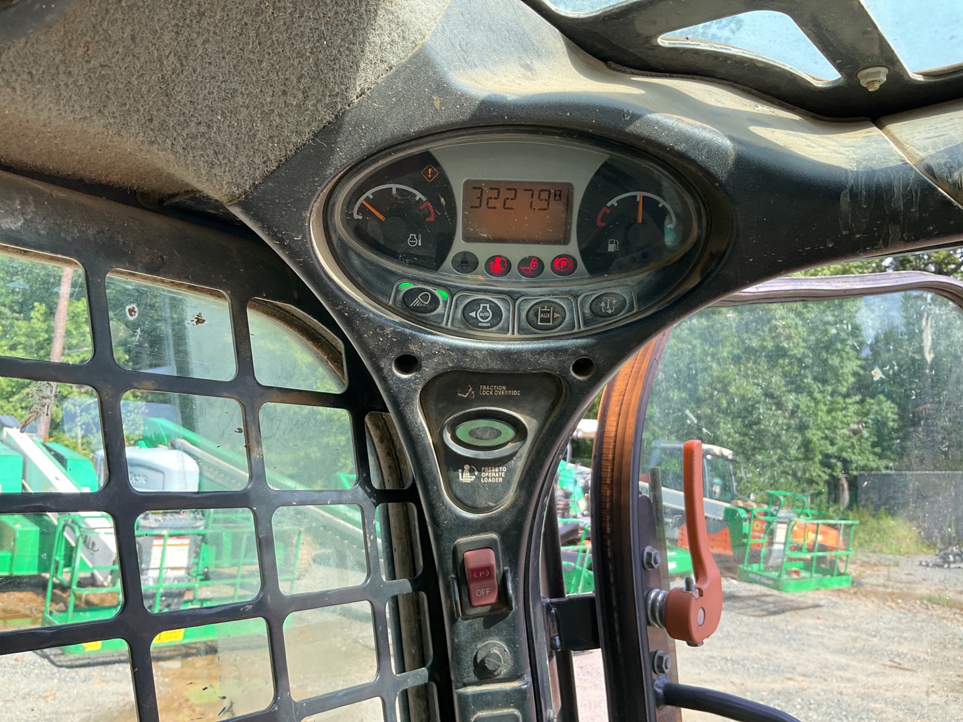 Photo - 25