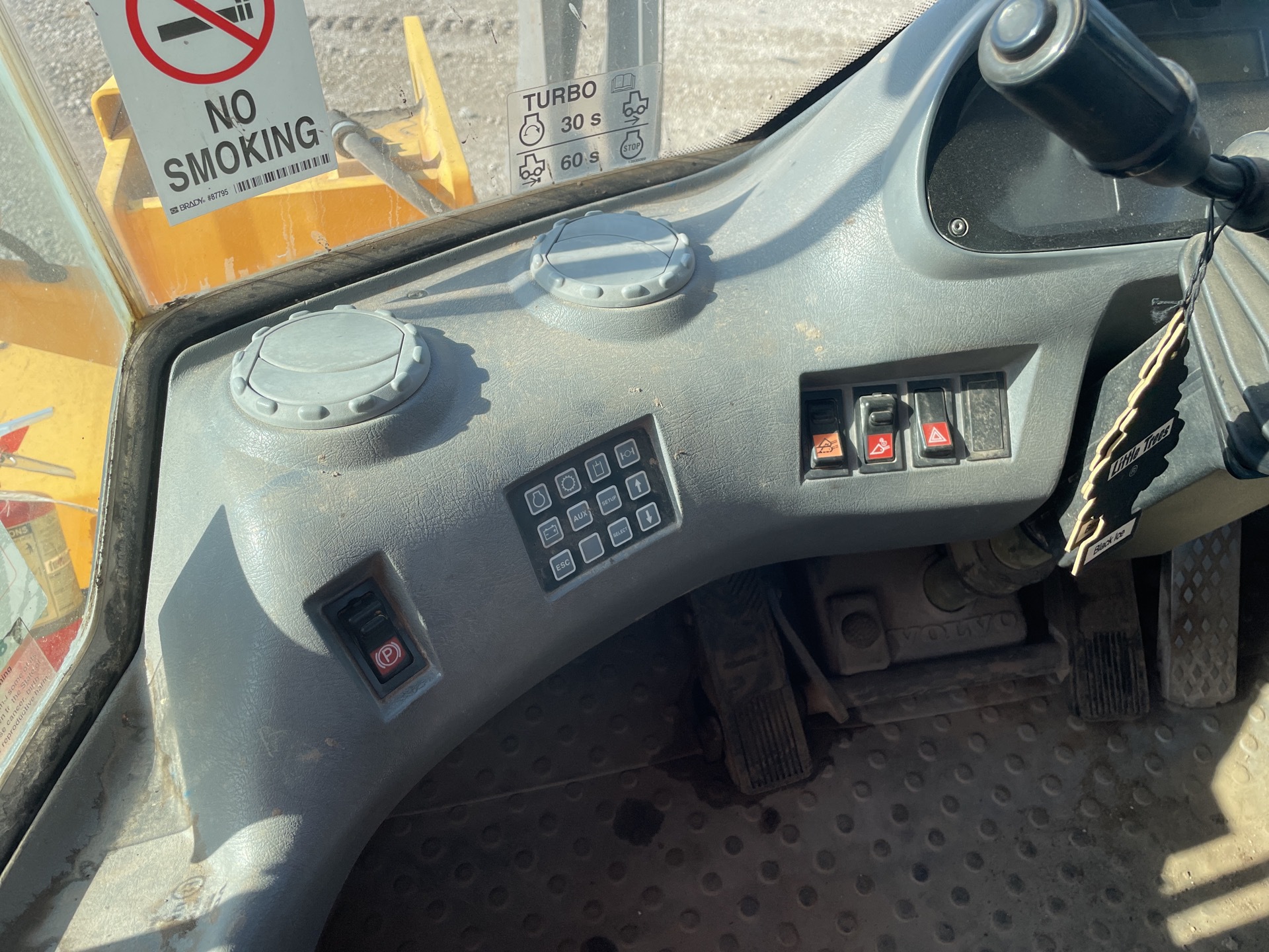 Photo - 7