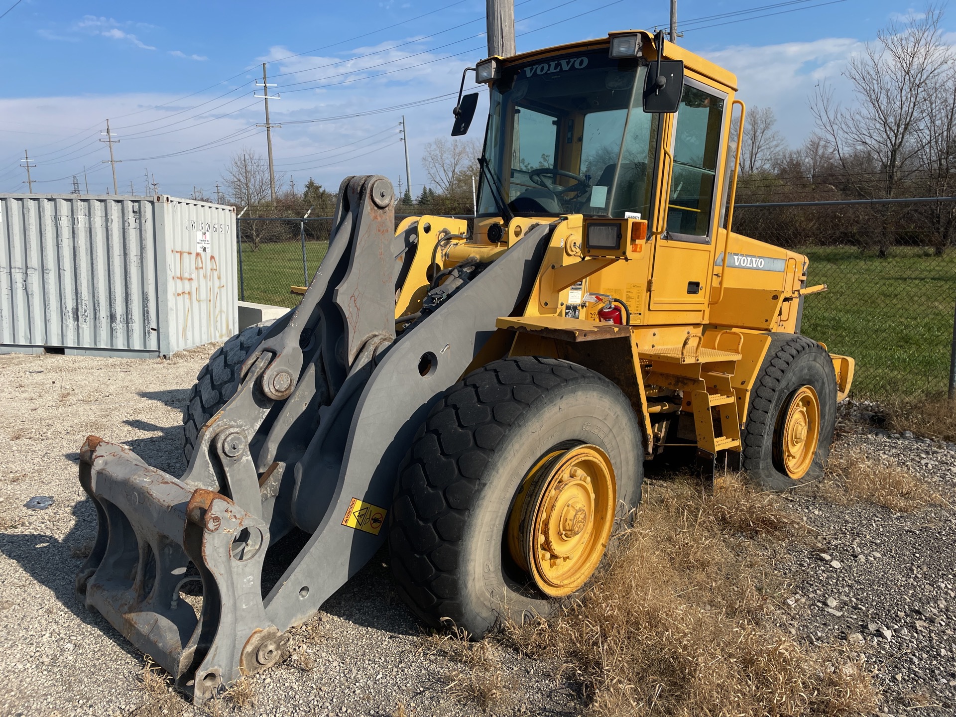 2001 Volvo L90D Wheel Loader (Inoperable)