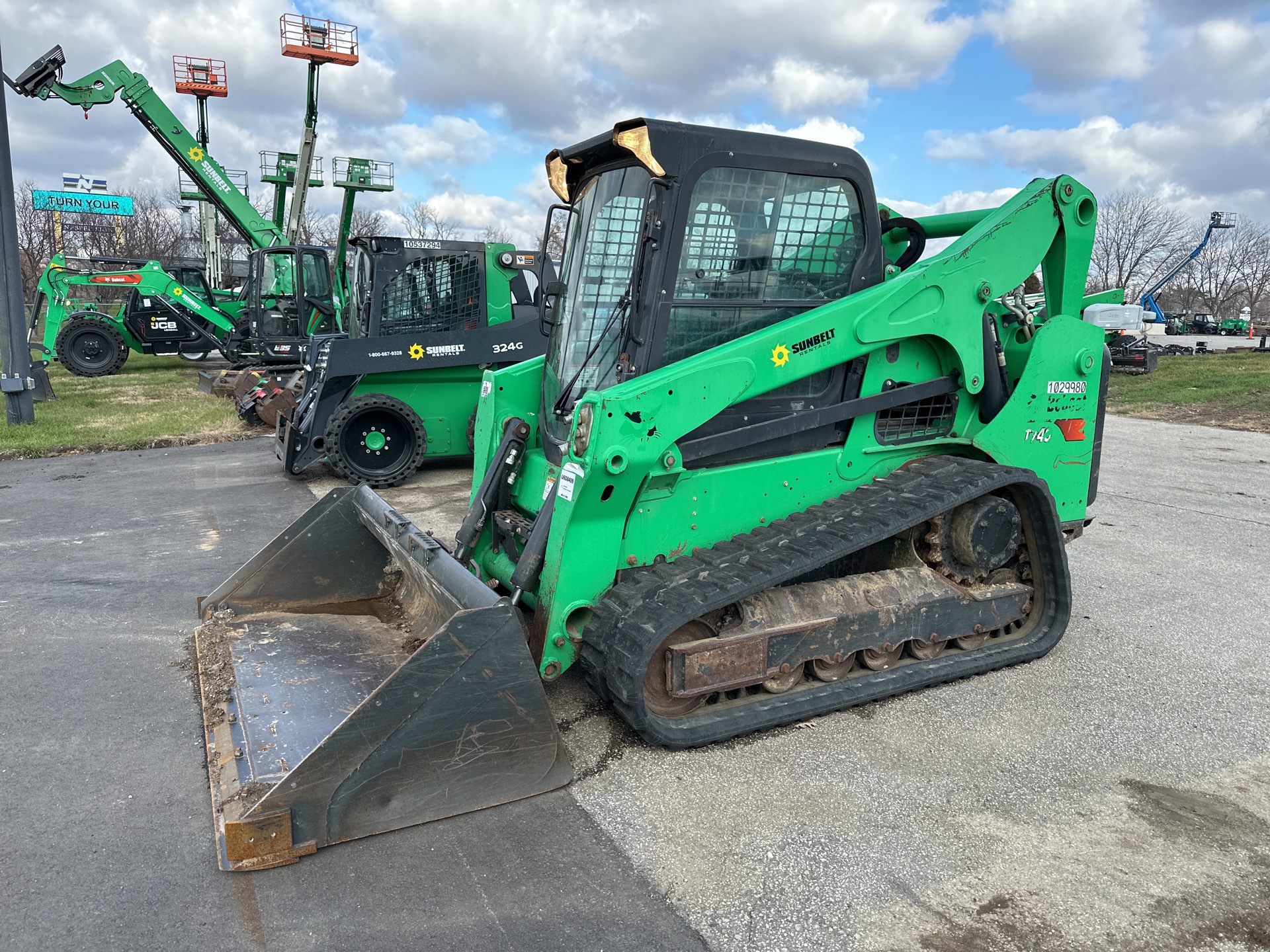2017 Bobcat T740 Compact Track Loader