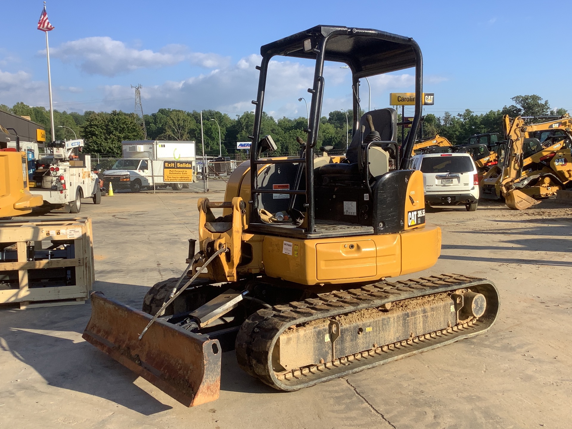 2017 Cat 305.5E2 CR Mini Excavator