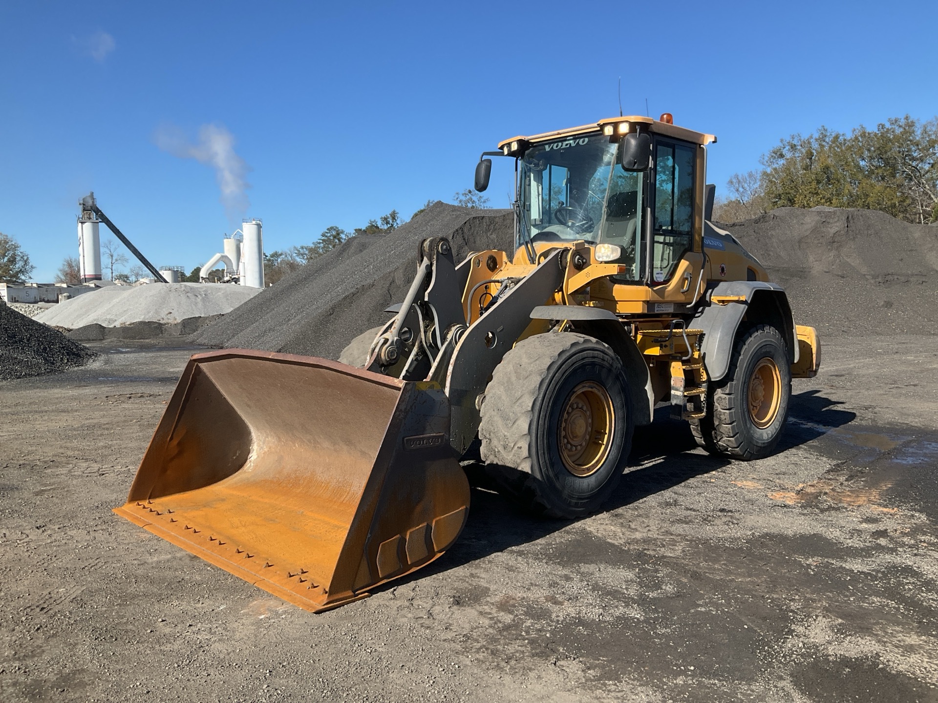2015 Volvo L70H Wheel Loader