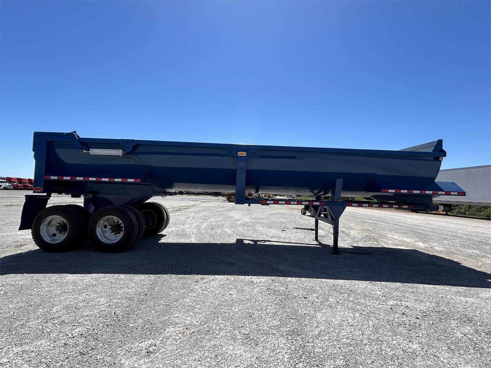 2024 ATRO 34 ft Frameless Half Round End Dump Trailer - Tandem Axle, Steel, Center Point