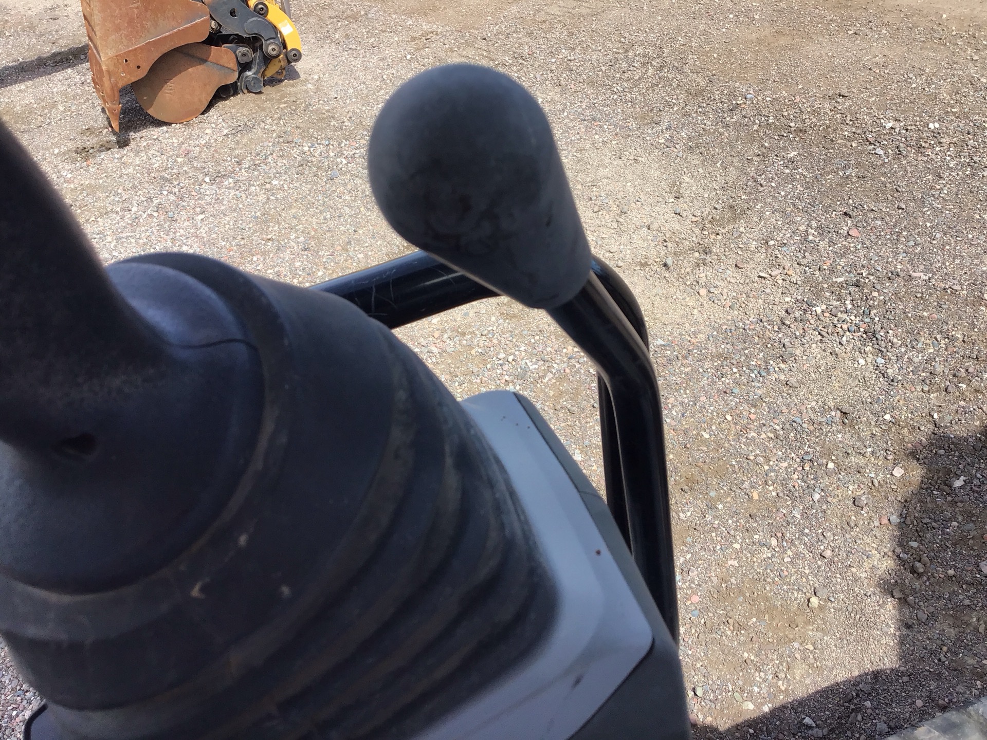 Photo - 15