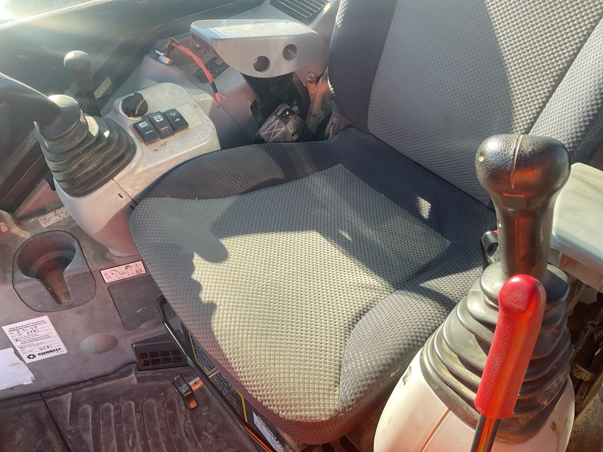 Photo - 12