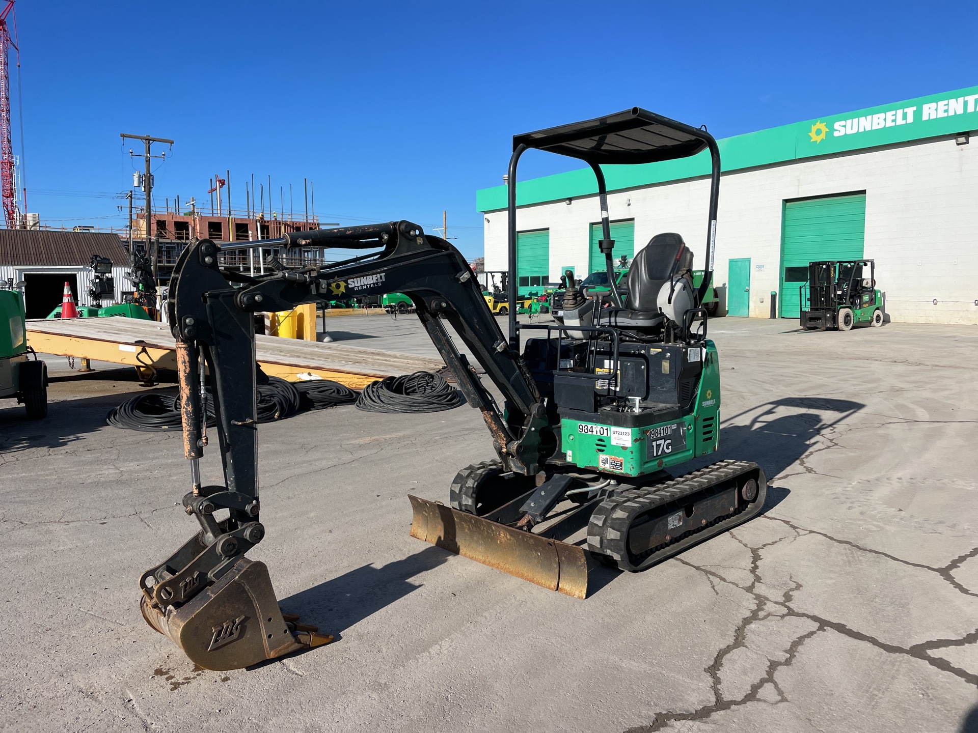 2017 John Deere 17G Mini Excavator