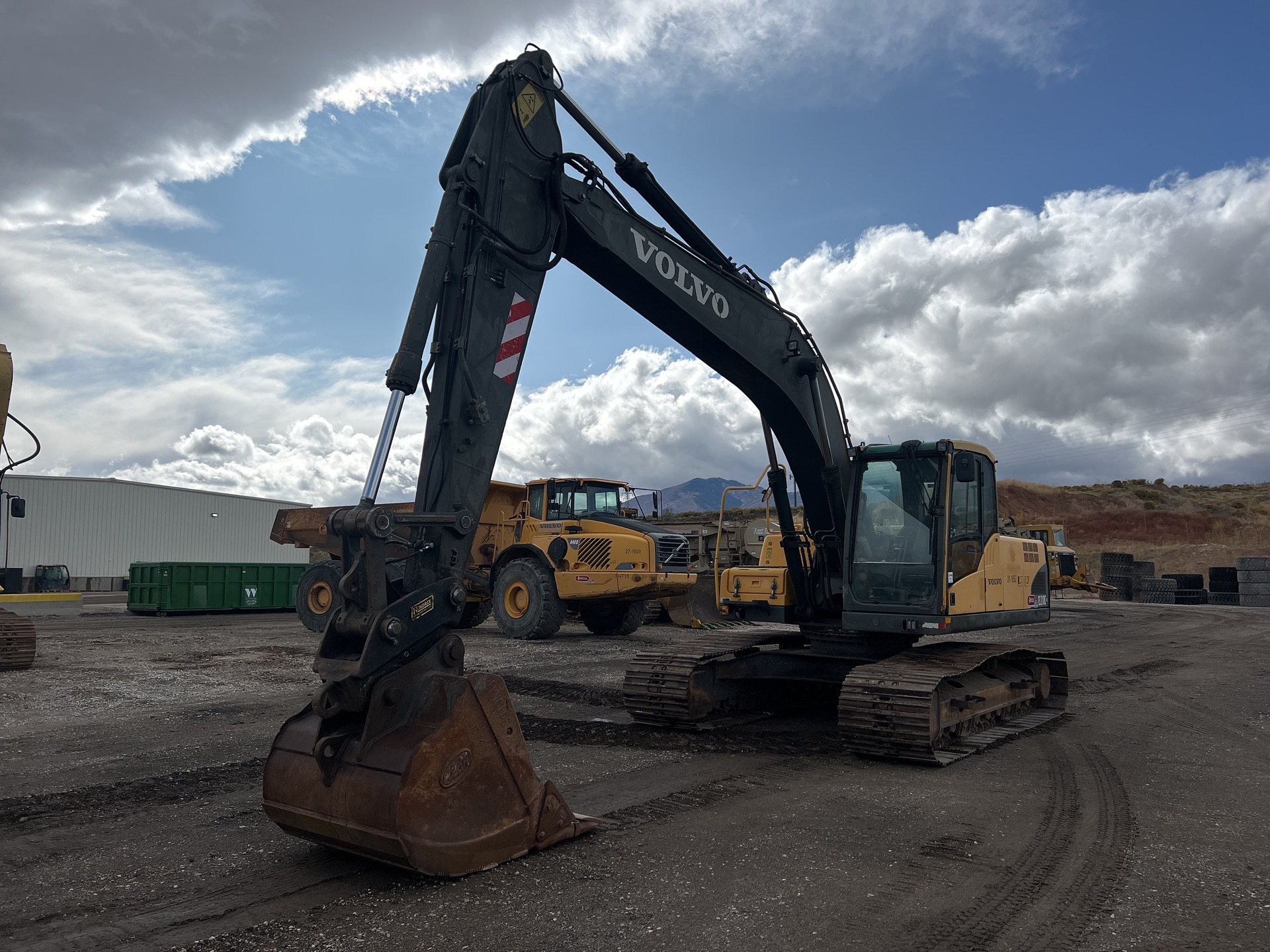 2008 Volvo EC210CL Tracked Excavator