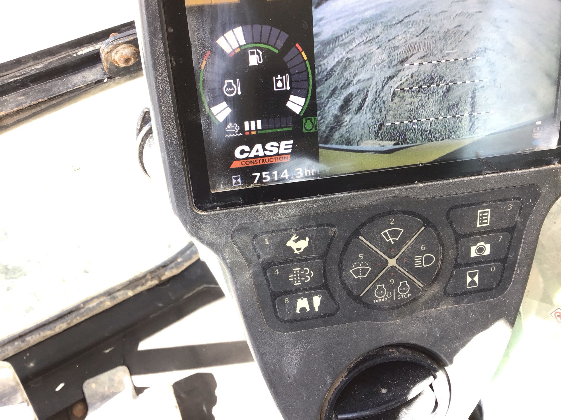 Photo - 5