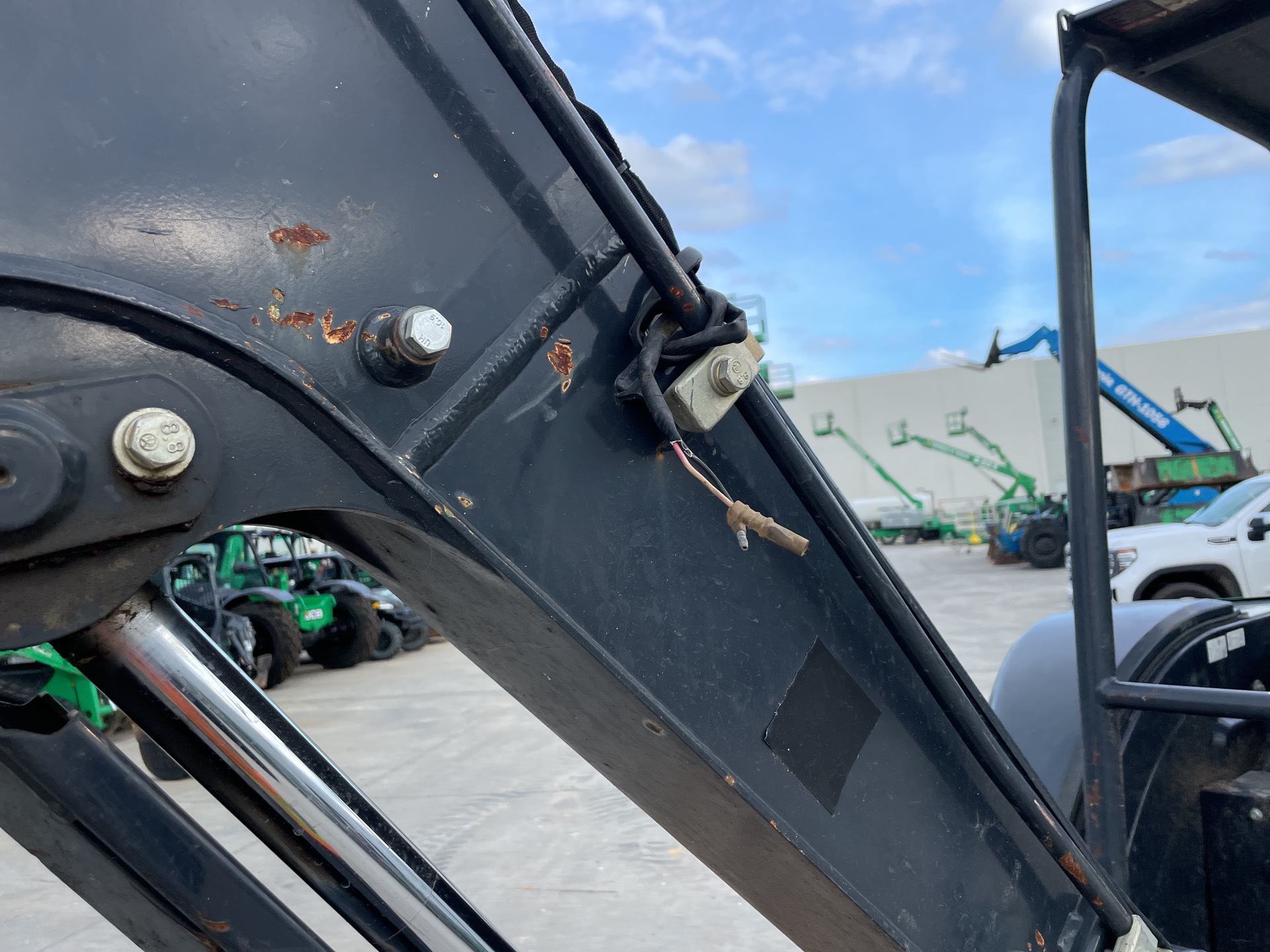Photo - 17