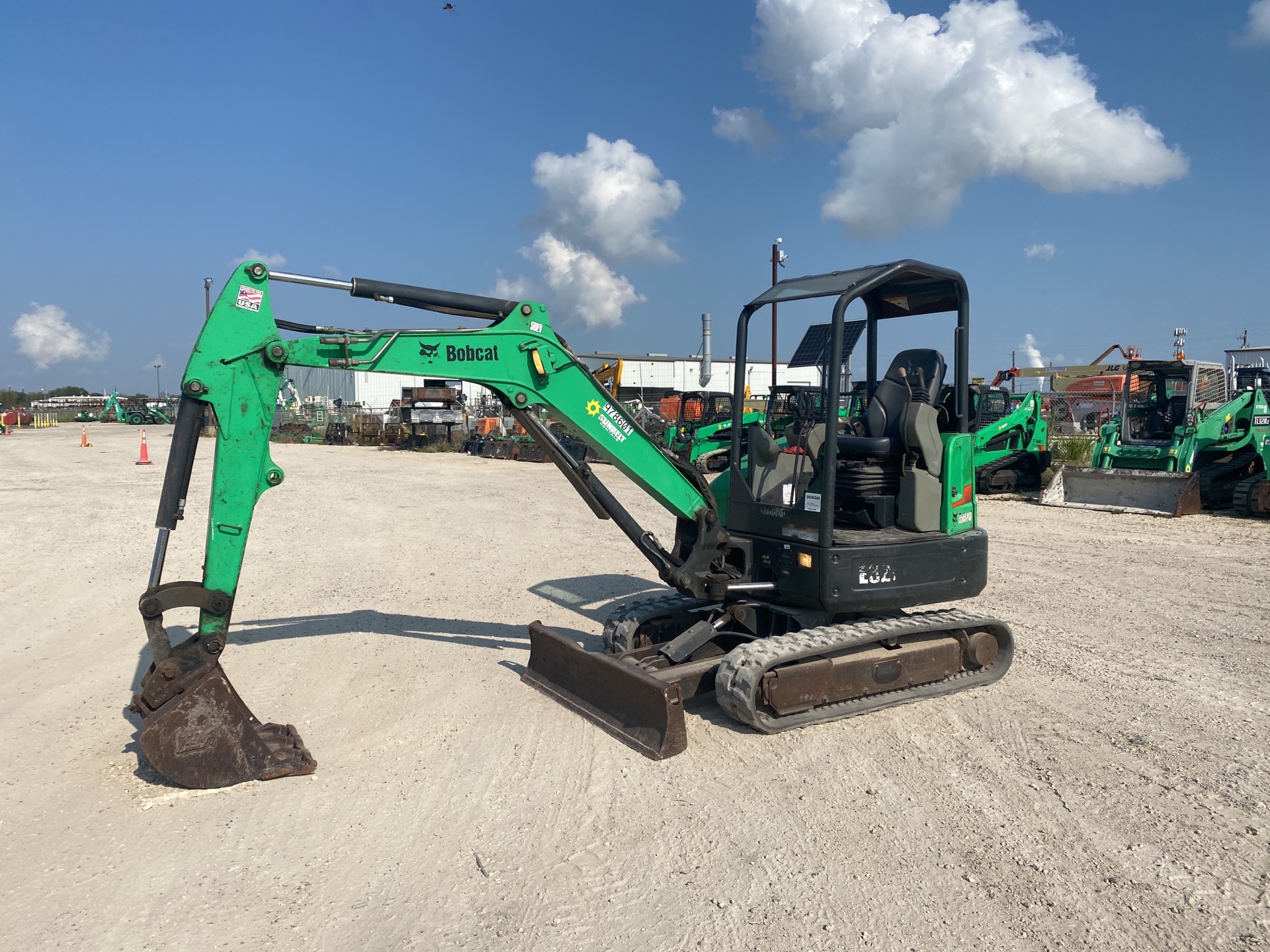 2017 Bobcat E32i Mini Excavator
