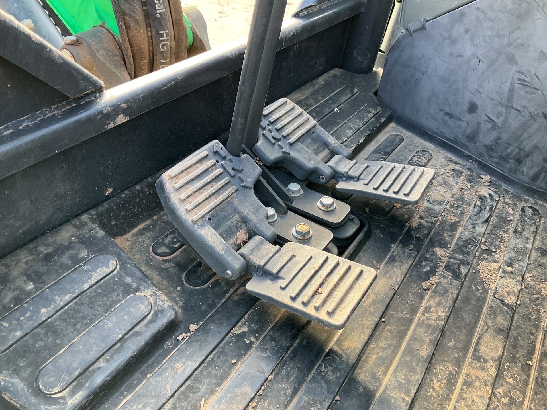 Photo - 18