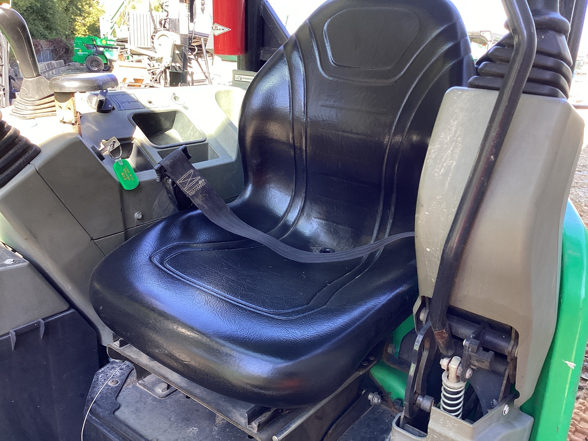 Photo - 11