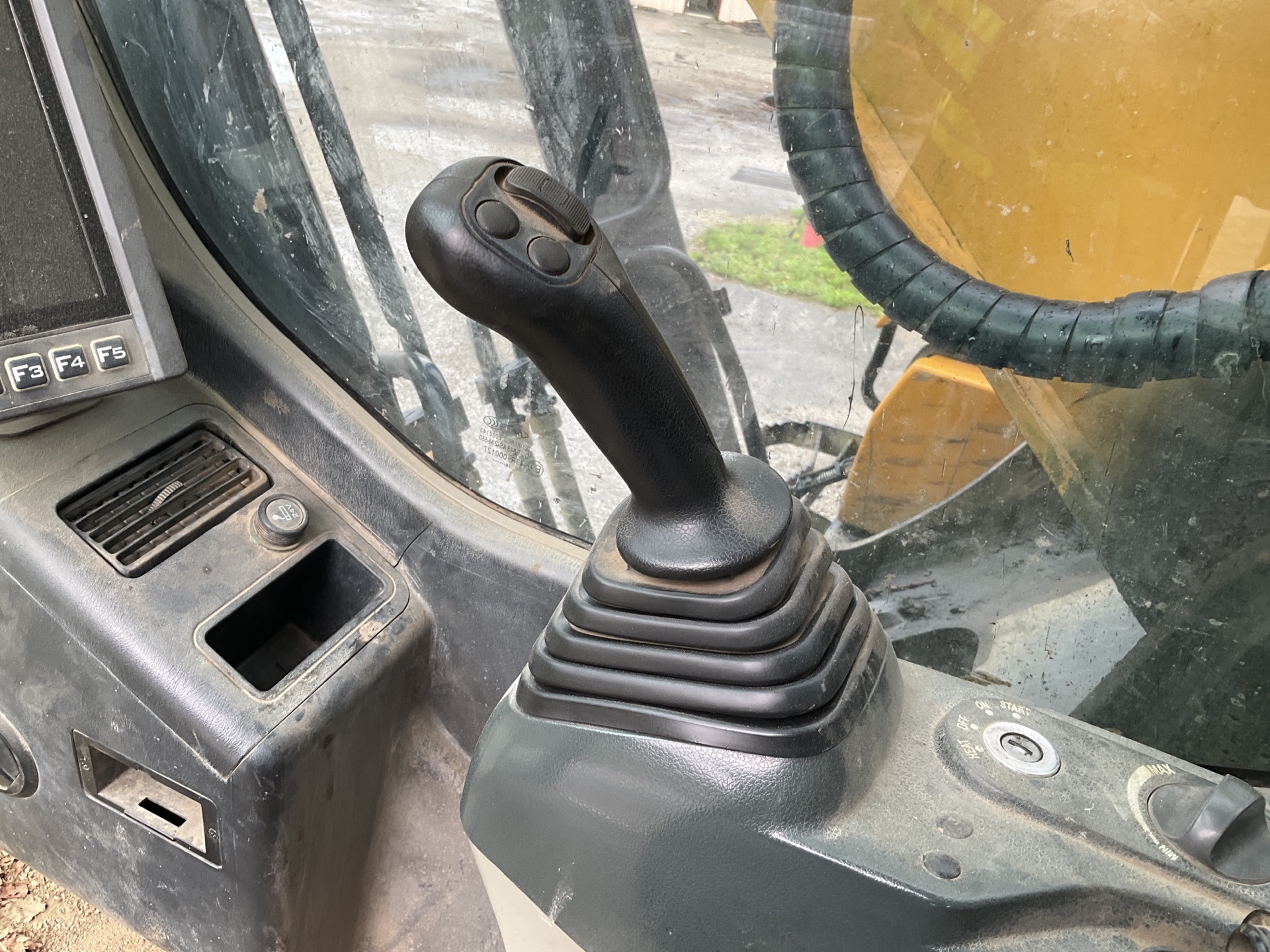 Photo - 18