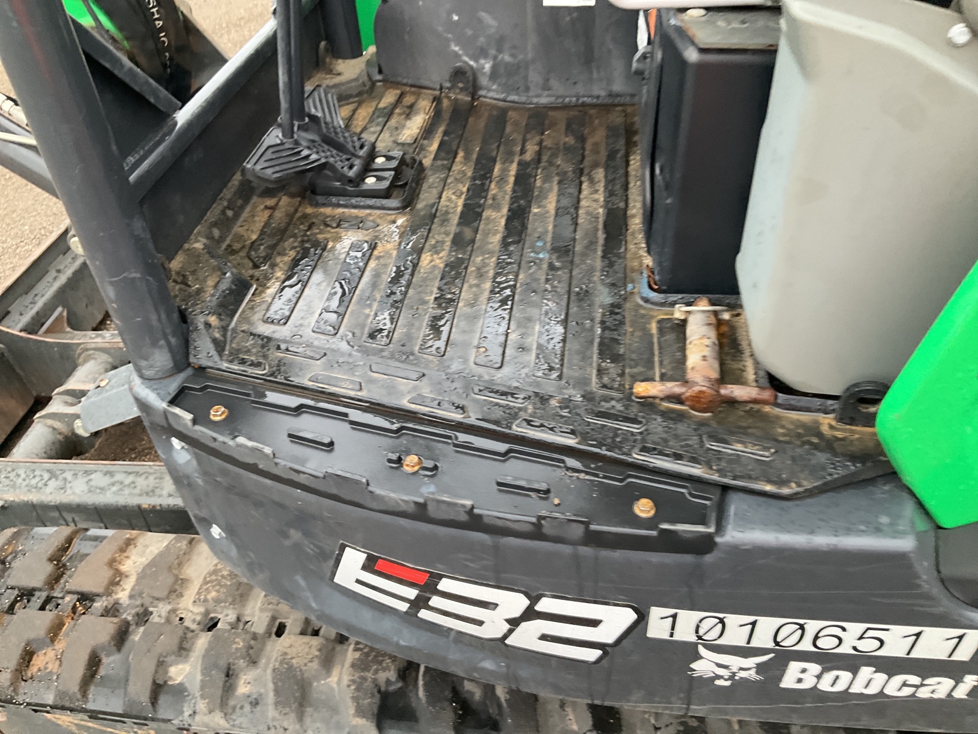 Photo - 6