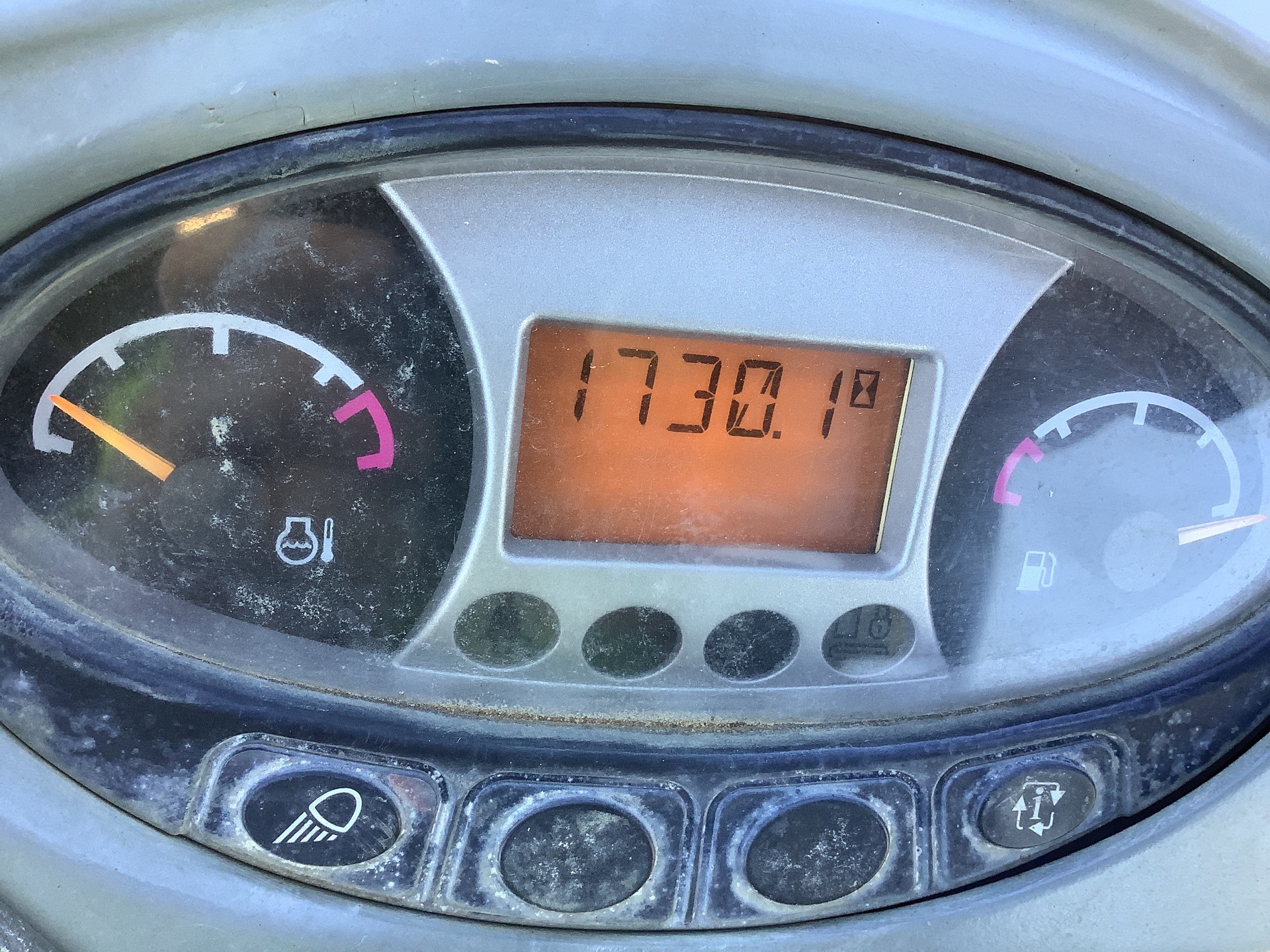 Photo - 17