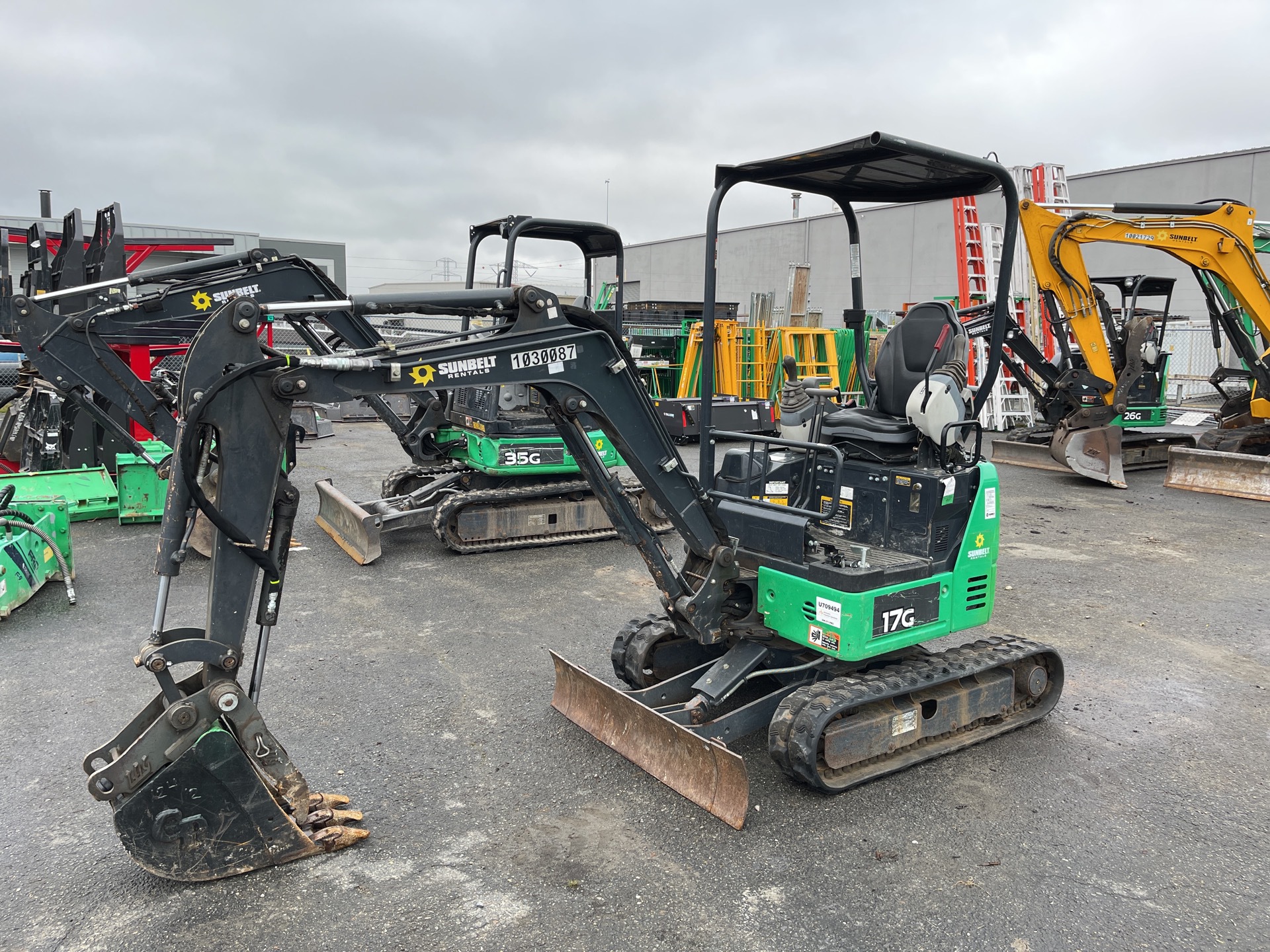 2017 John Deere 17G Mini Excavator