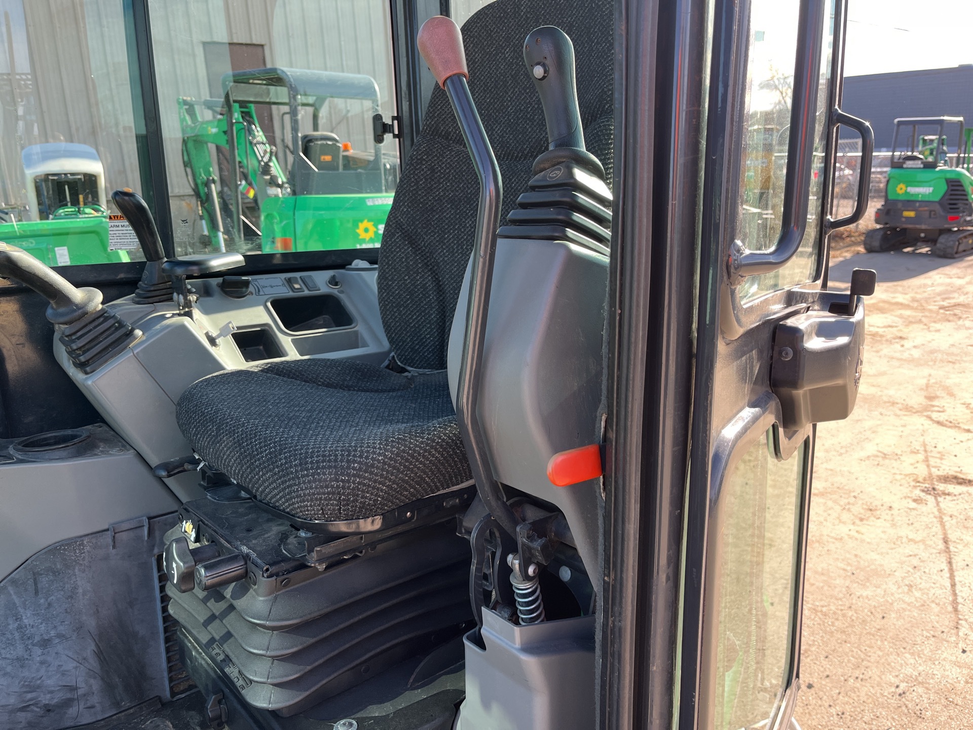 Photo - 16