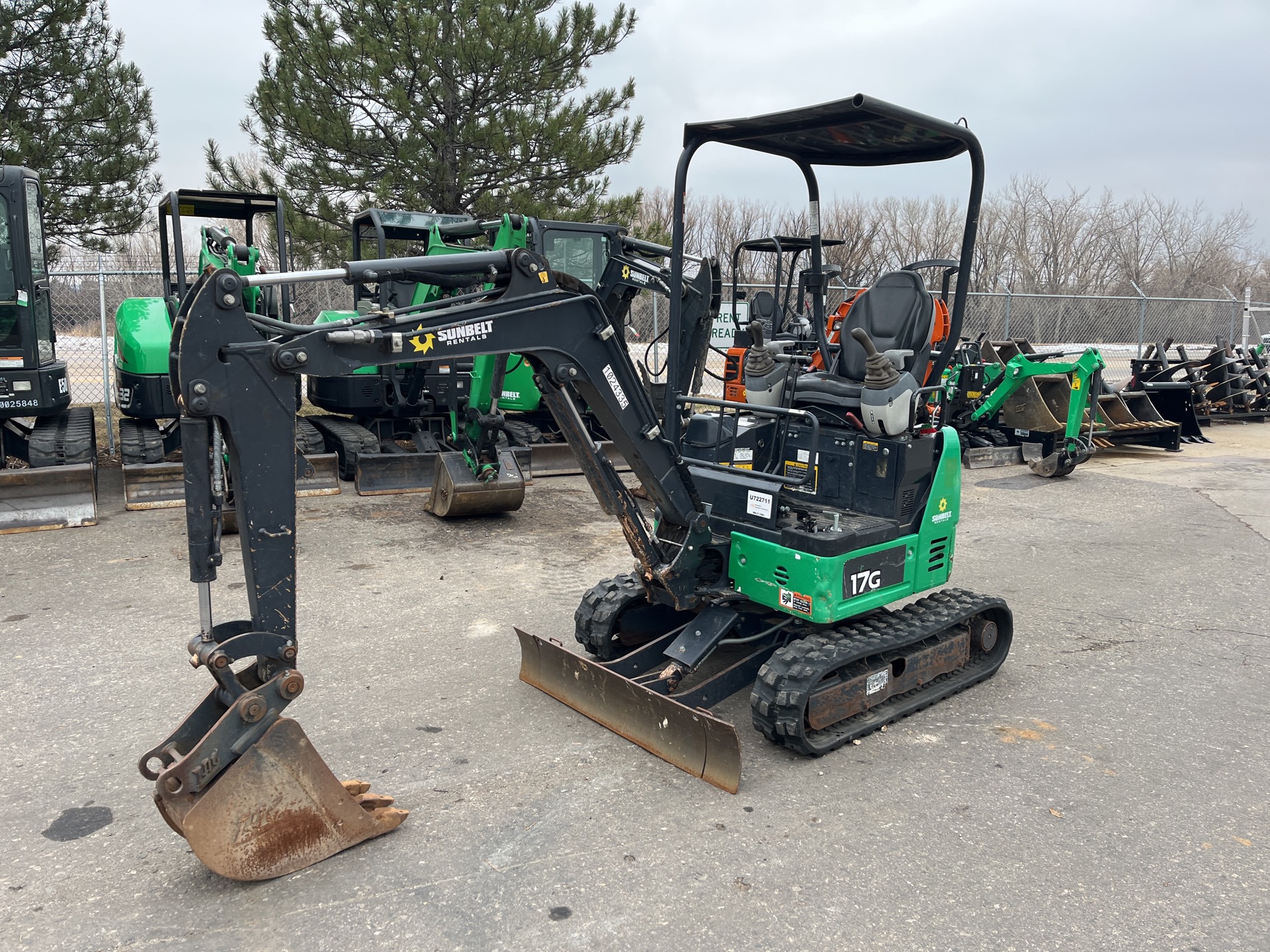 2017 John Deere 17G Mini Excavator