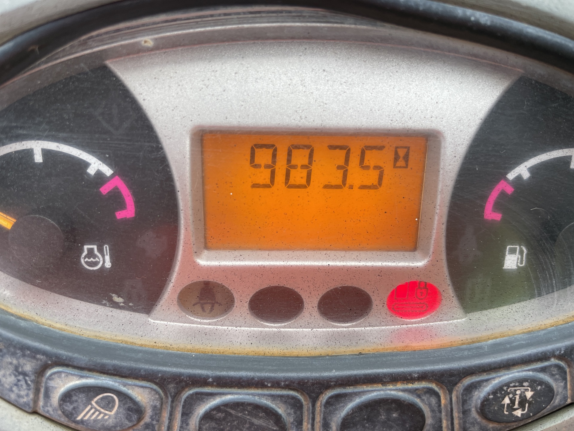 Photo - 5