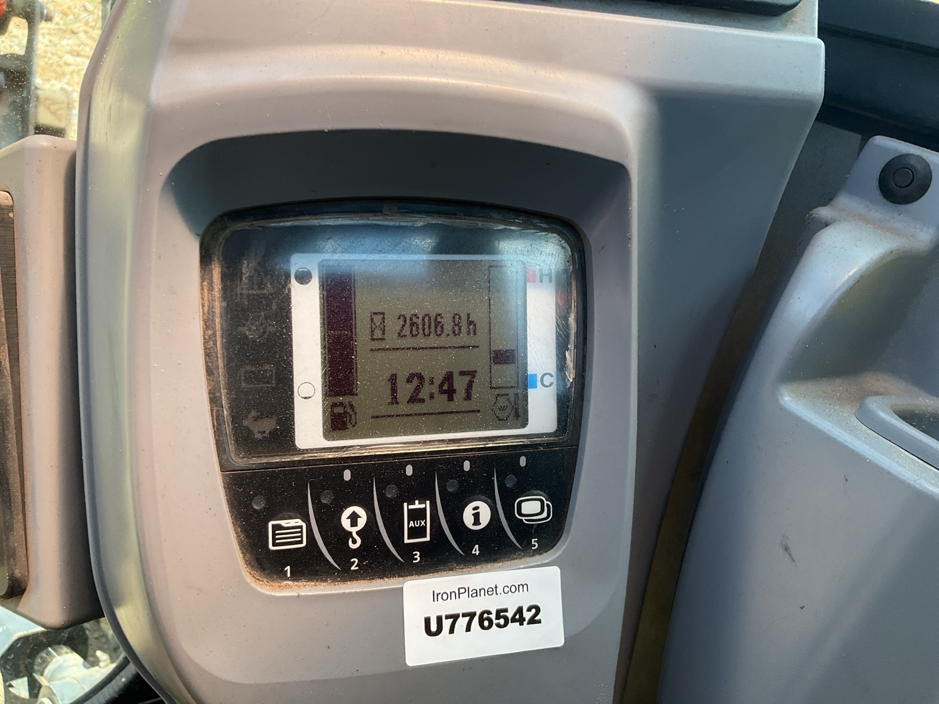 Photo - 6