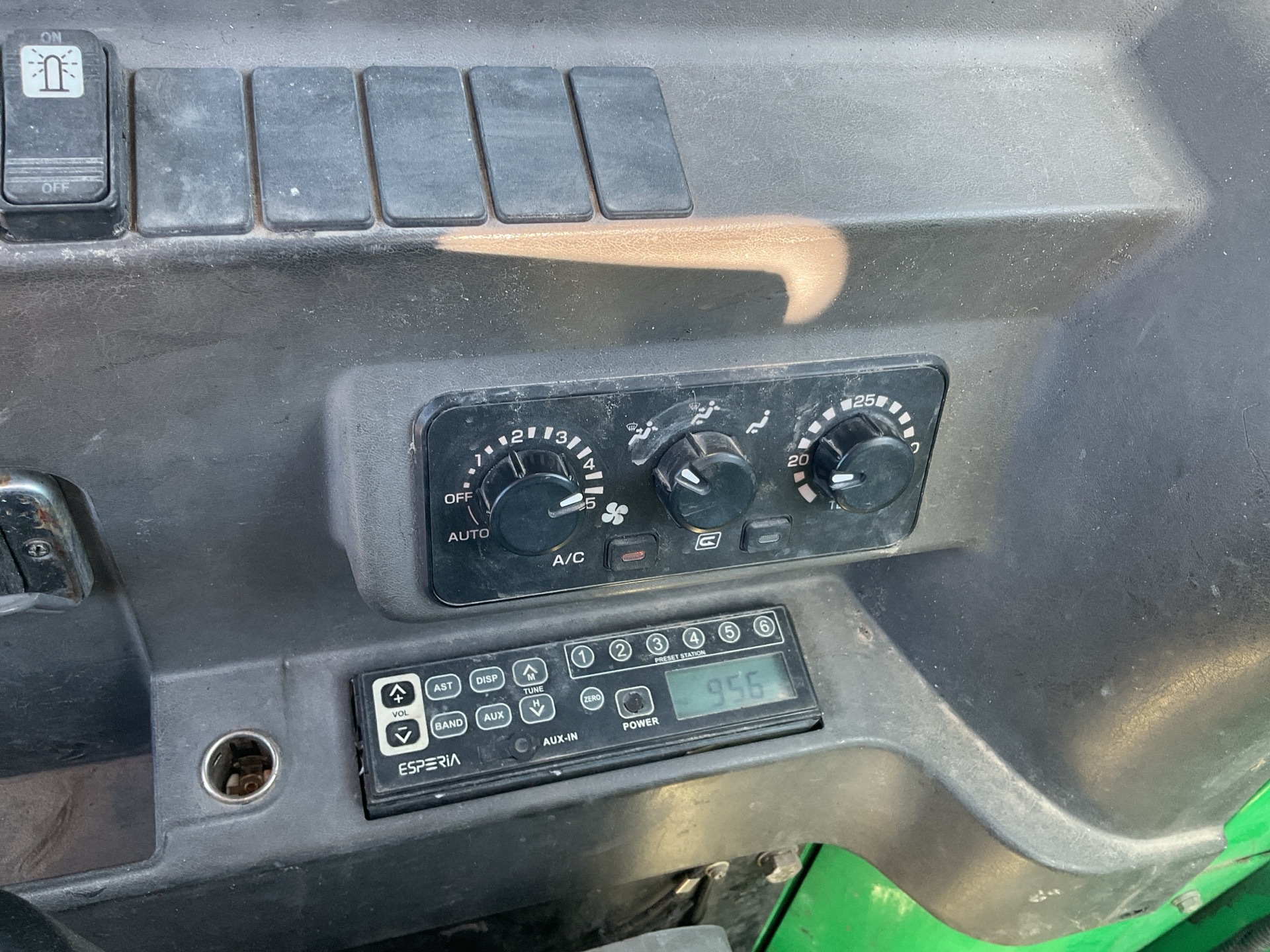 Photo - 40