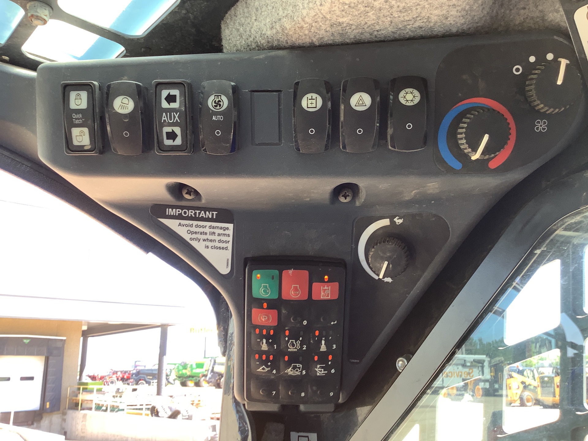 Photo - 25