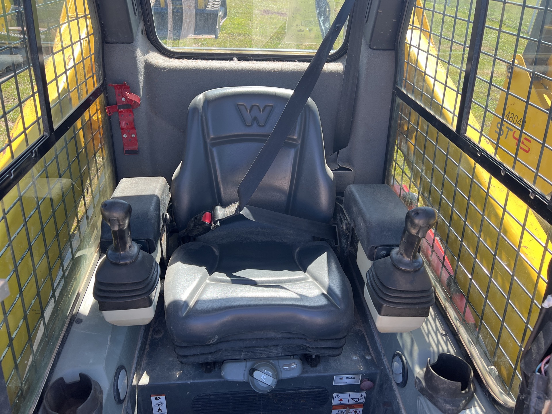 Photo - 16