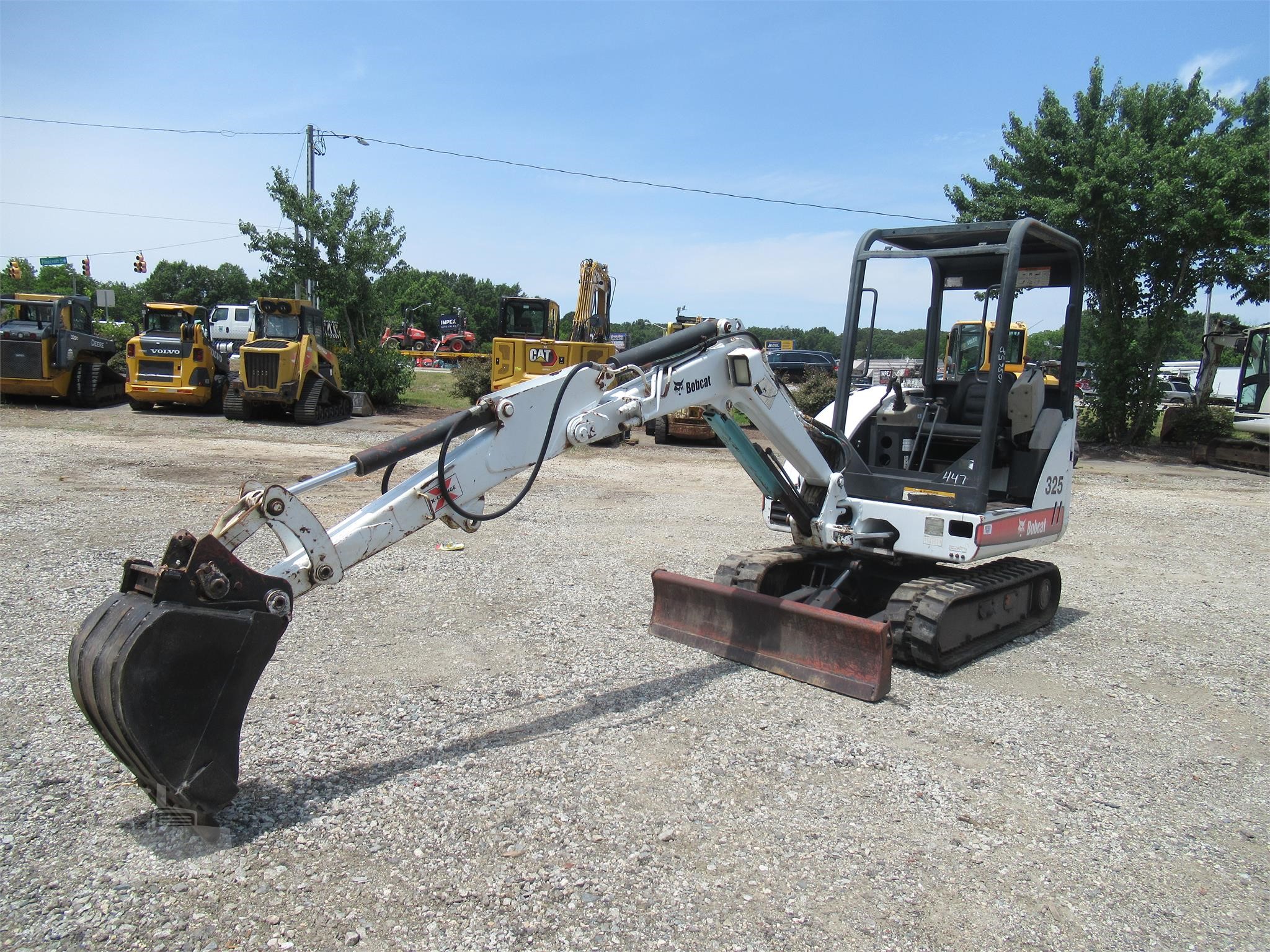 2001 BOBCAT 325