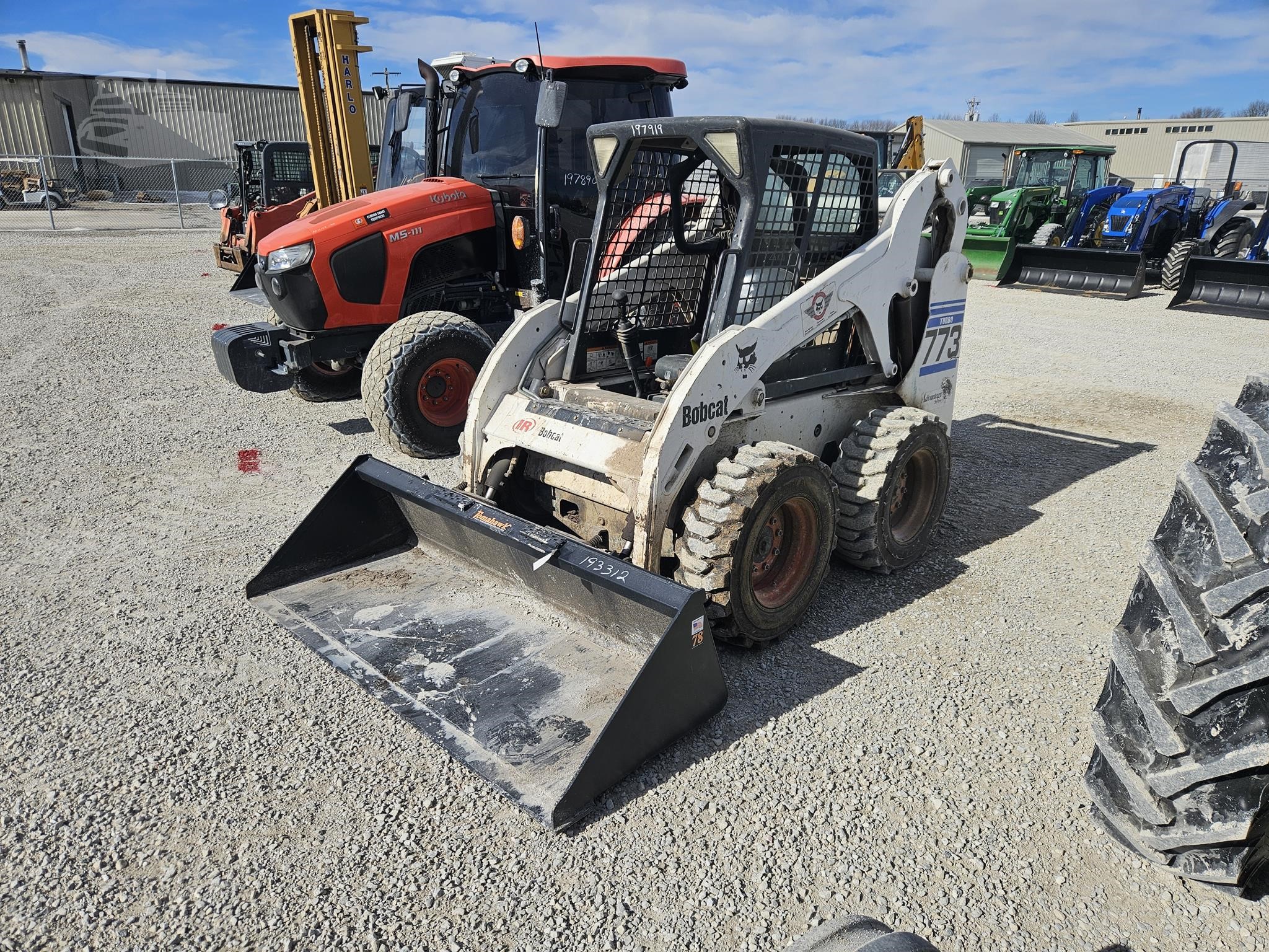 2001 BOBCAT 773