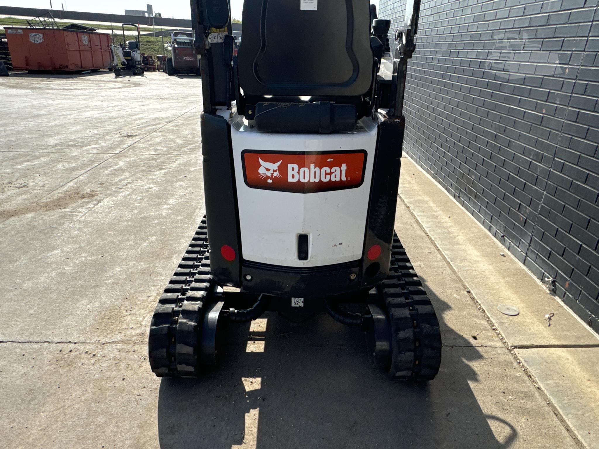 Photo - 5
