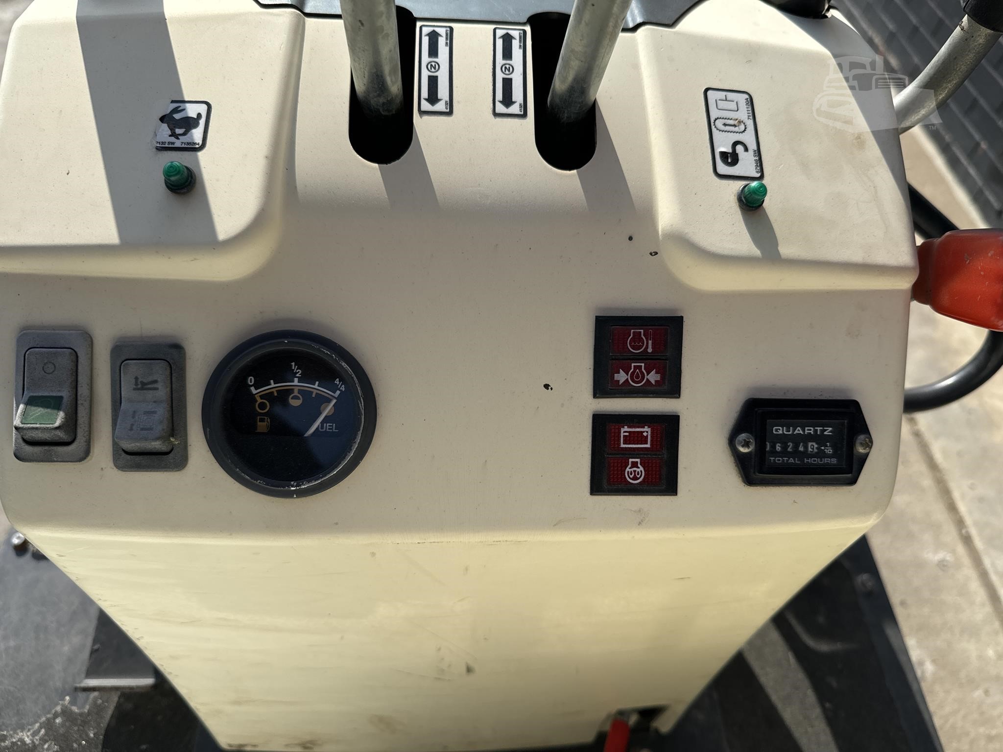 Photo - 11