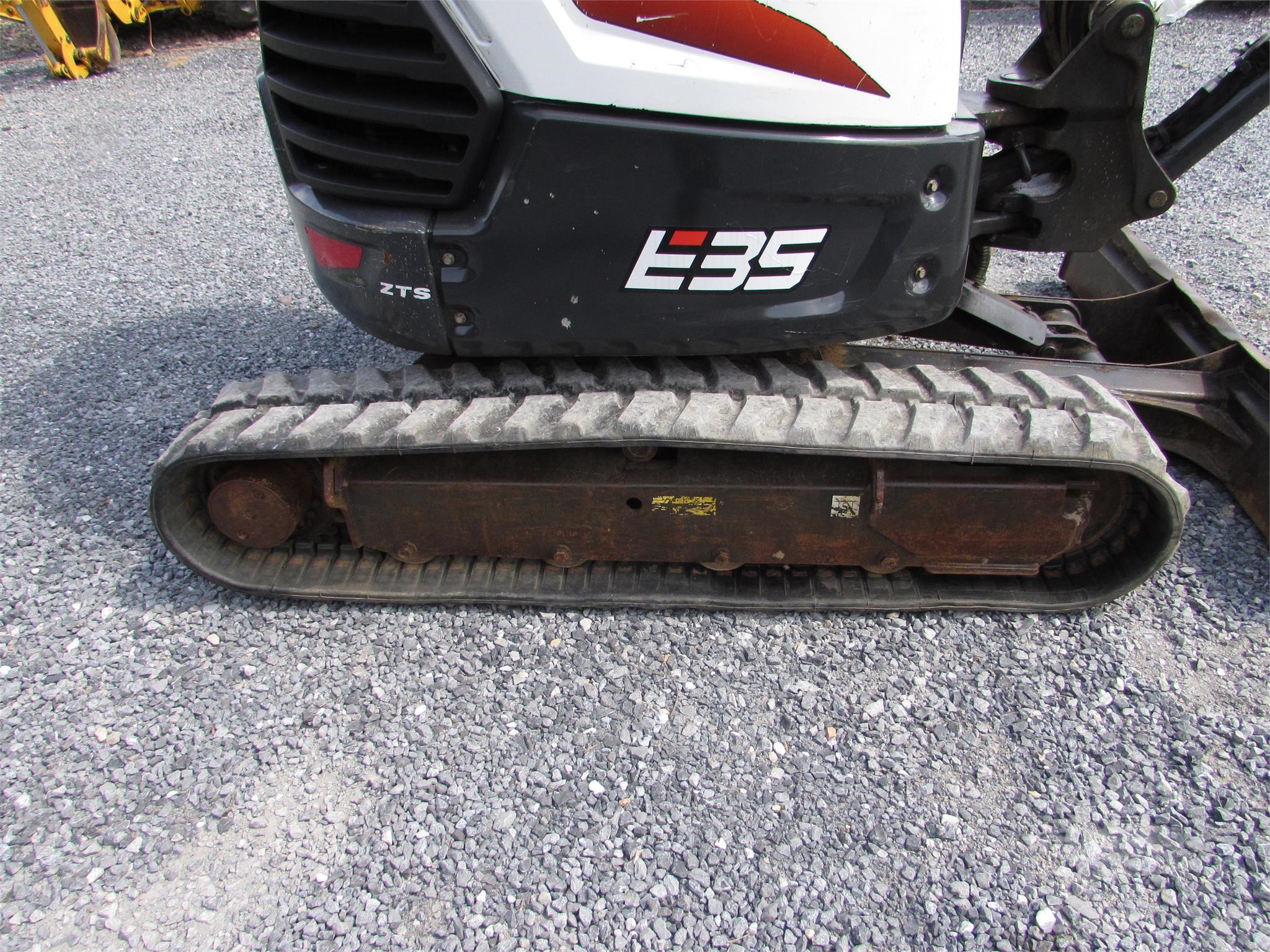 Photo - 6