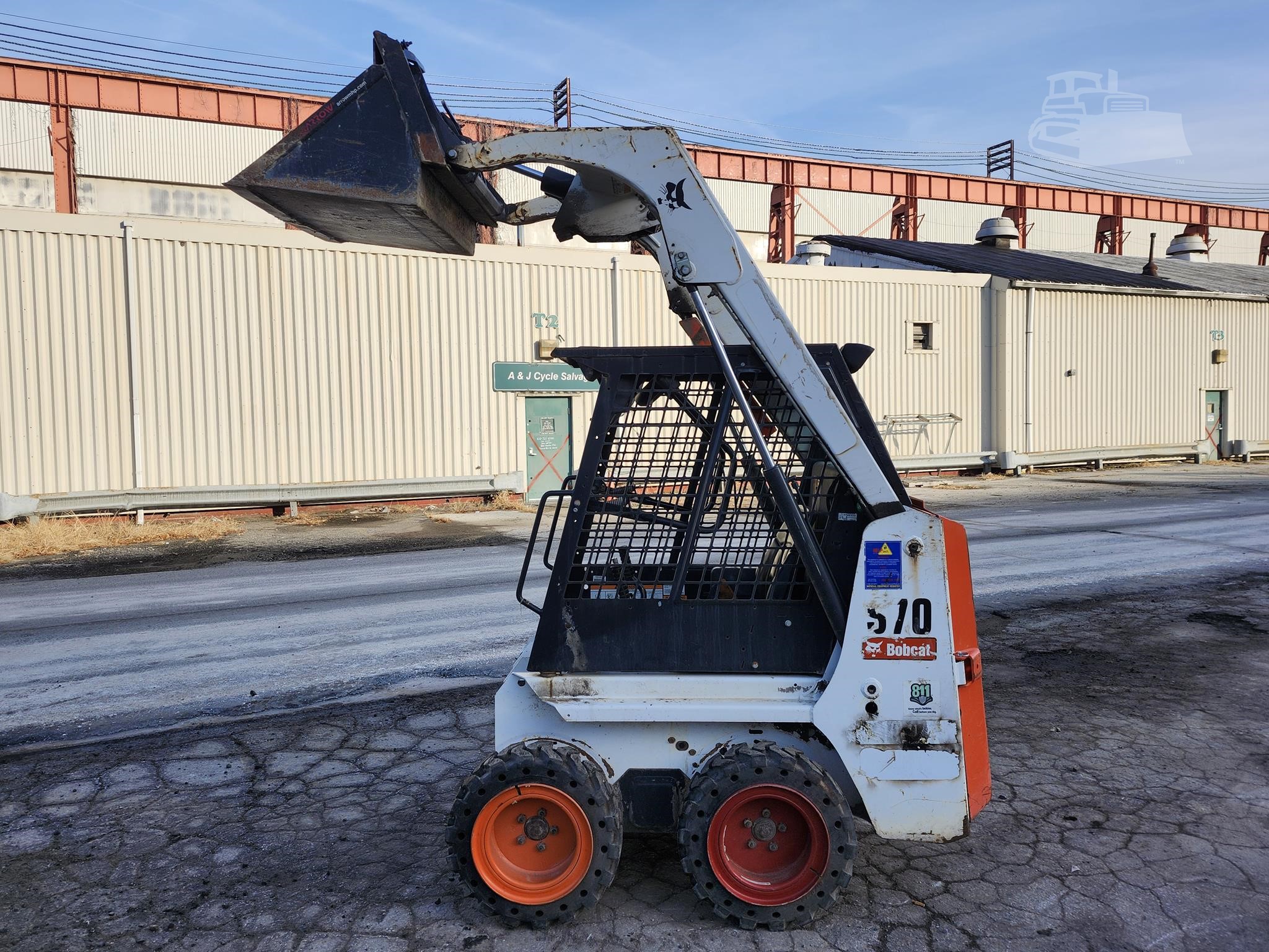 Photo - 8