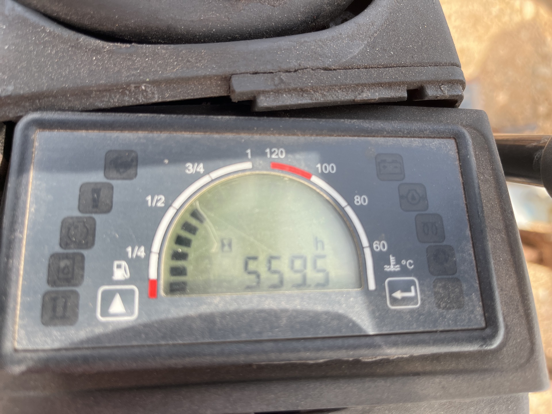 Photo - 5