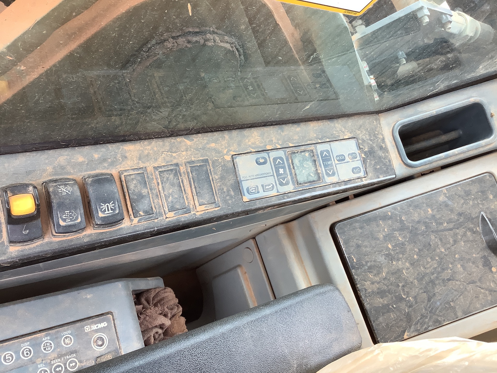 Photo - 28